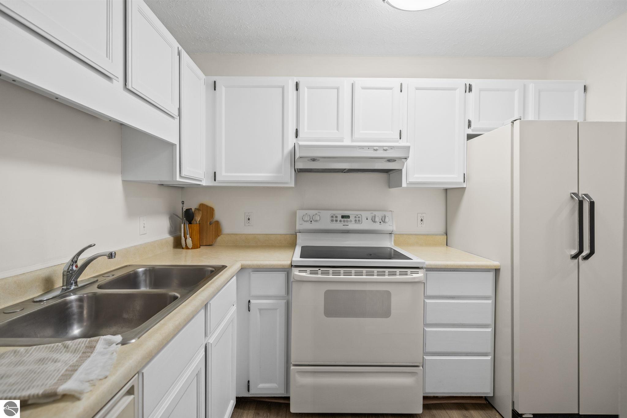 540 Georgetown Drive # 27