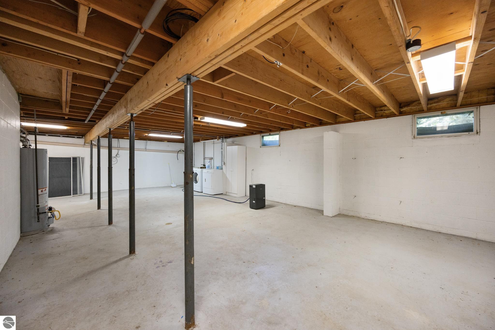 6918 Logan Lane