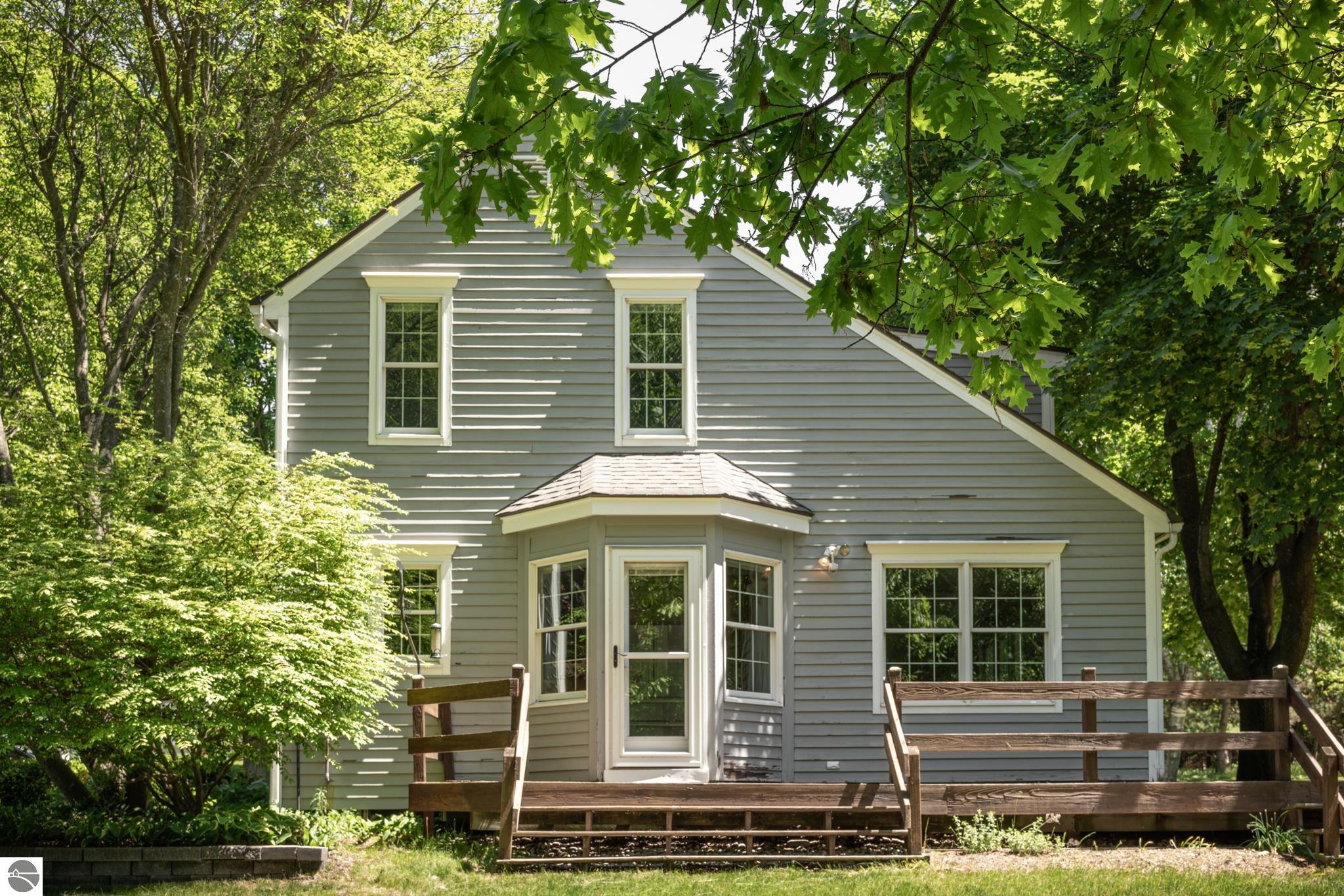 6918 Logan Lane