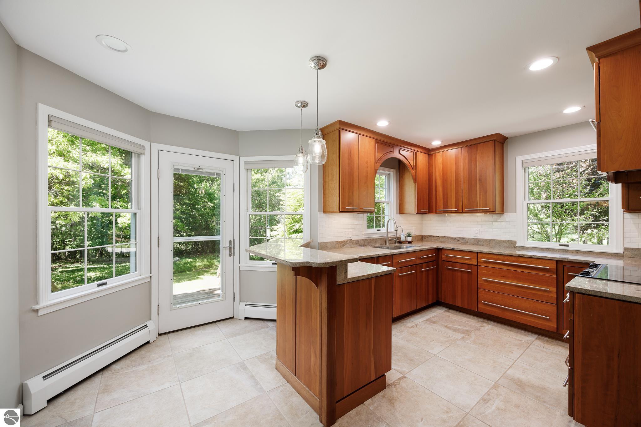 6918 Logan Lane