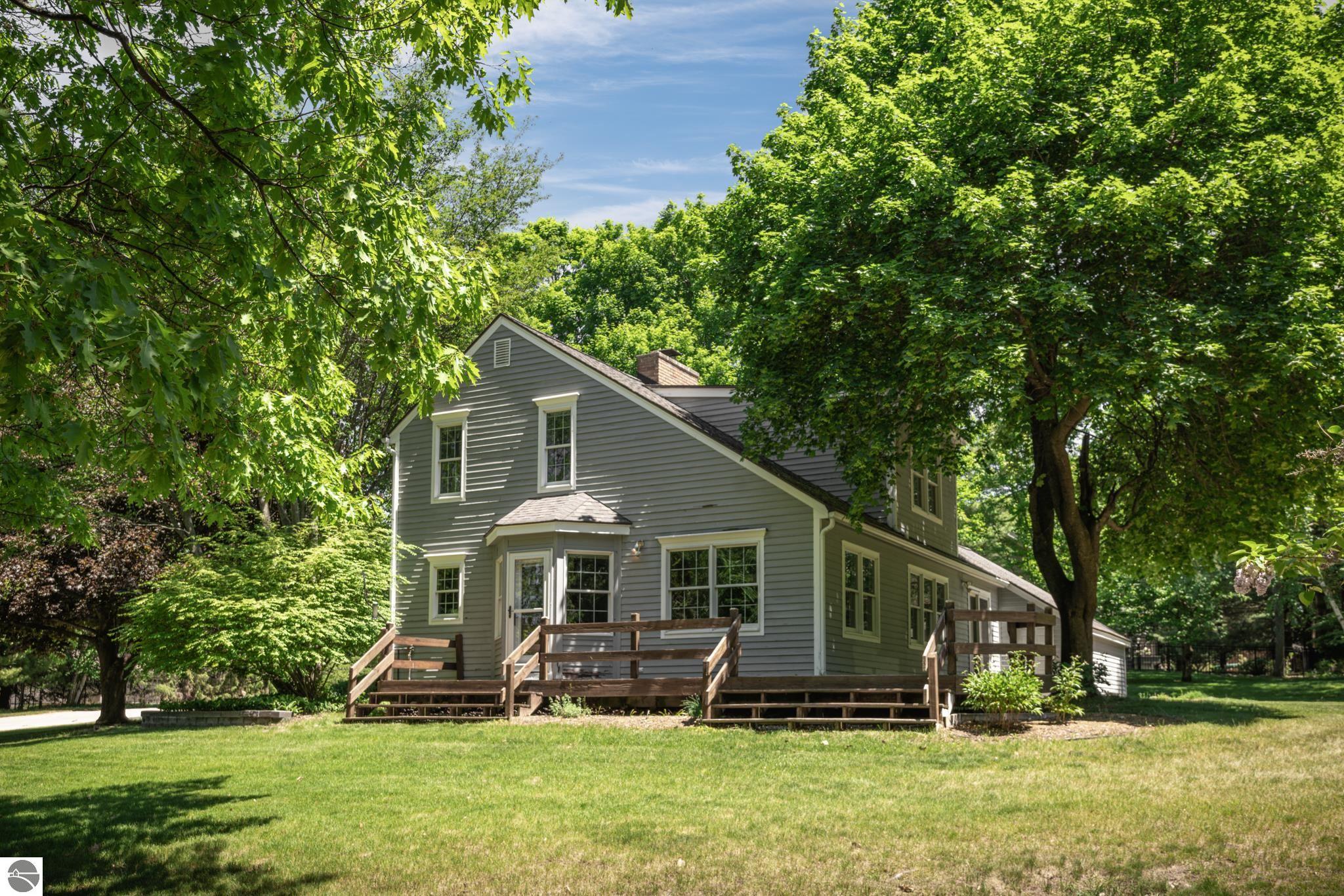 6918 Logan Lane