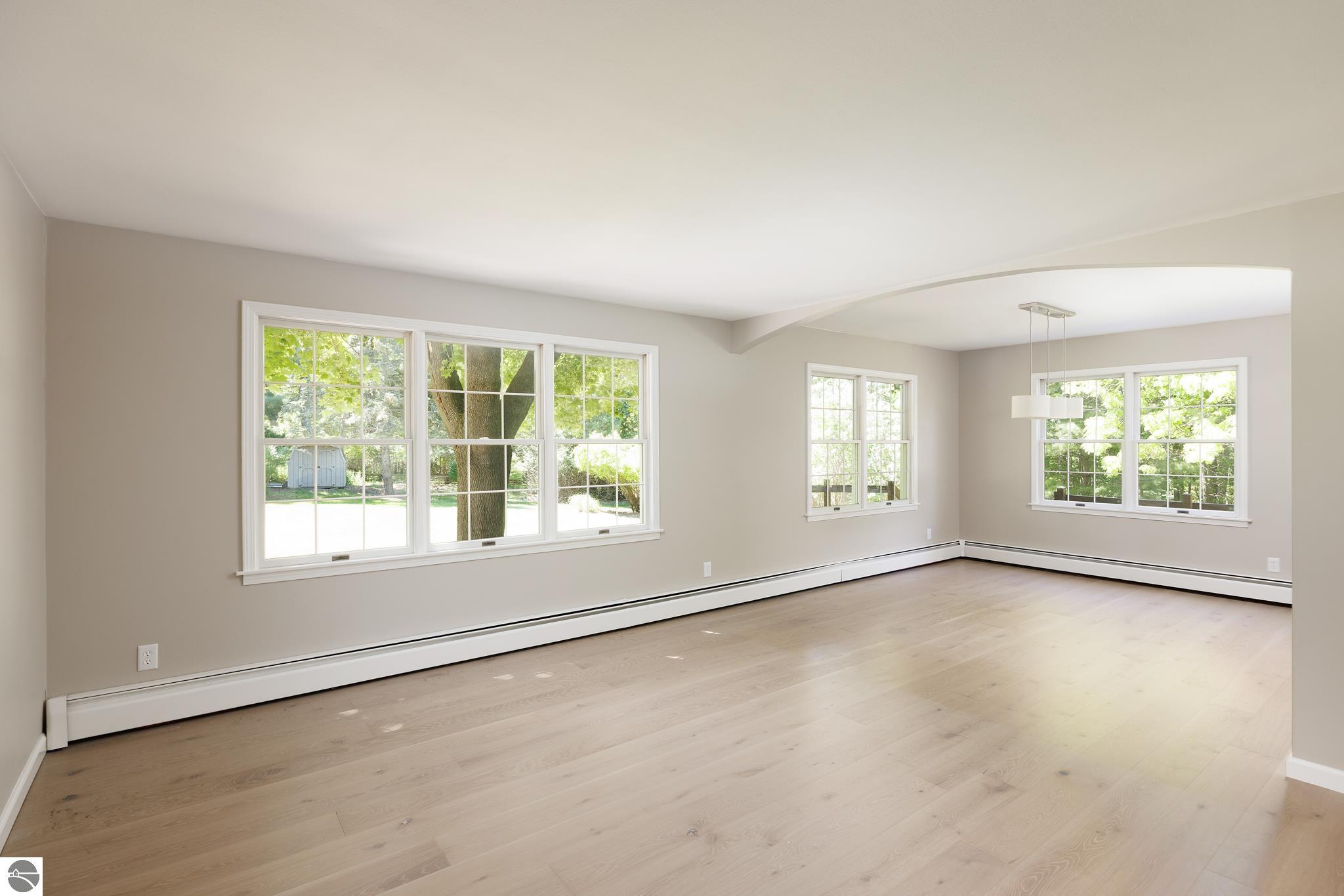 6918 Logan Lane