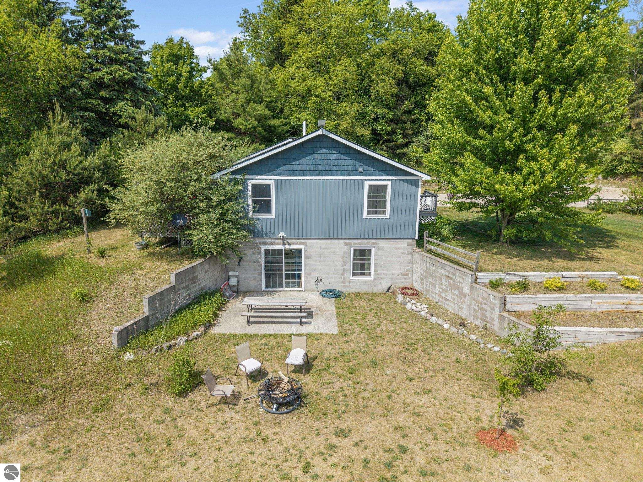 390 S Marshall Road