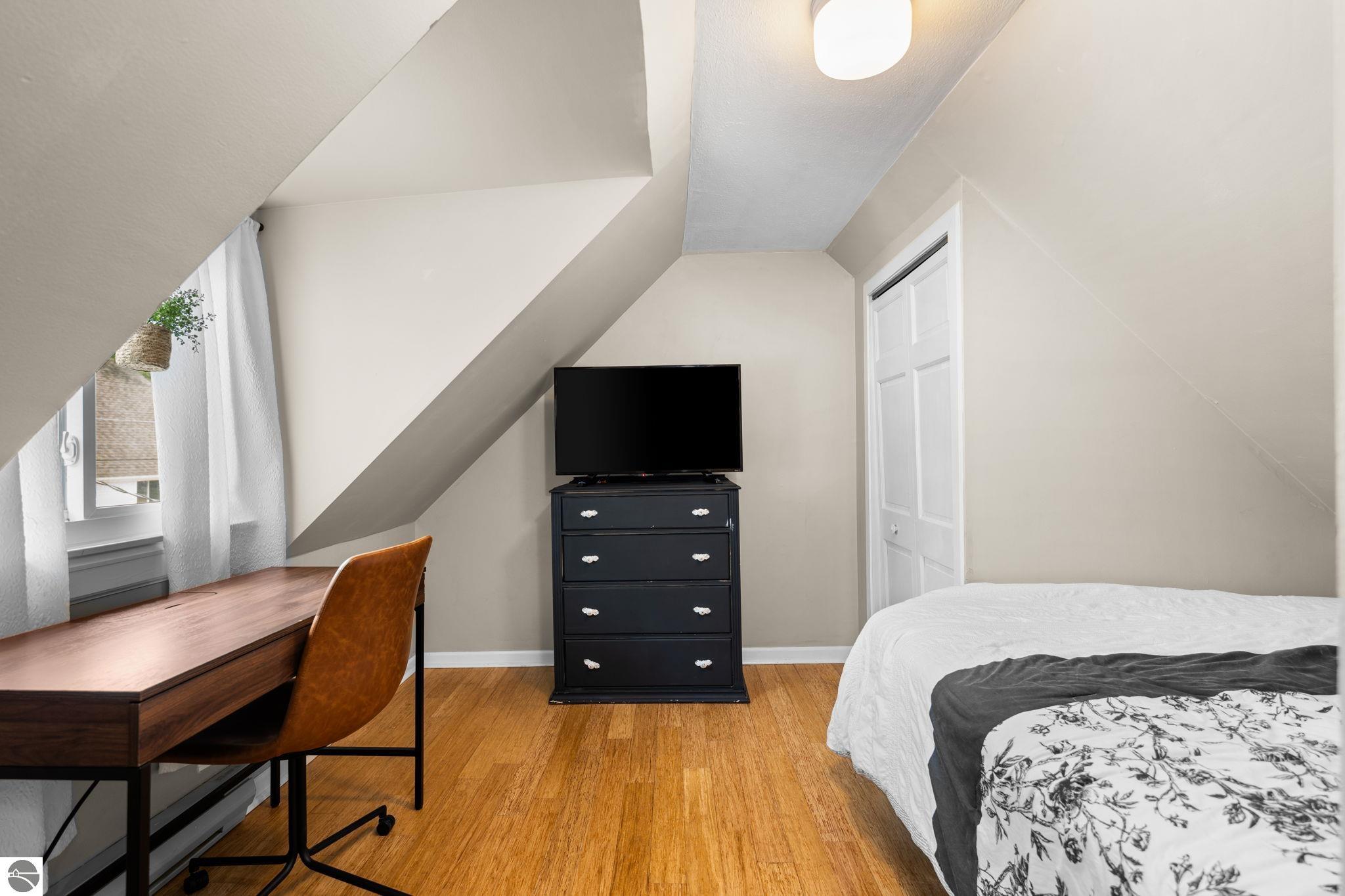 115 E Thirteenth Street