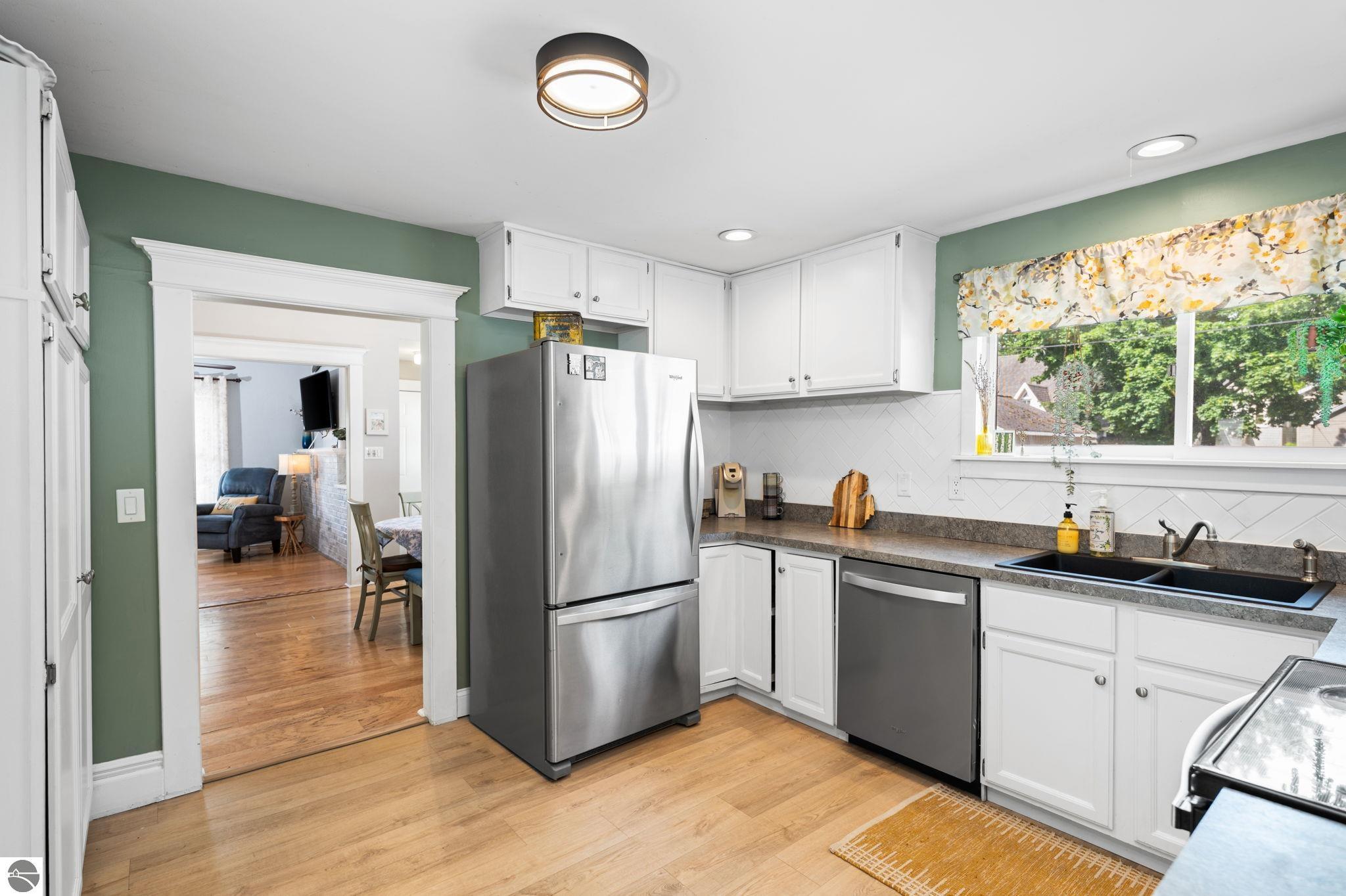 115 E Thirteenth Street
