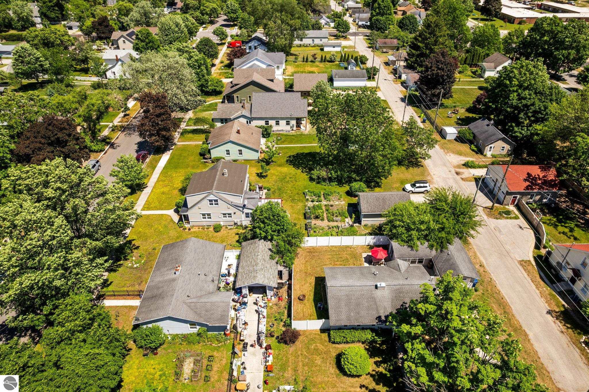 535 W Twelfth Street