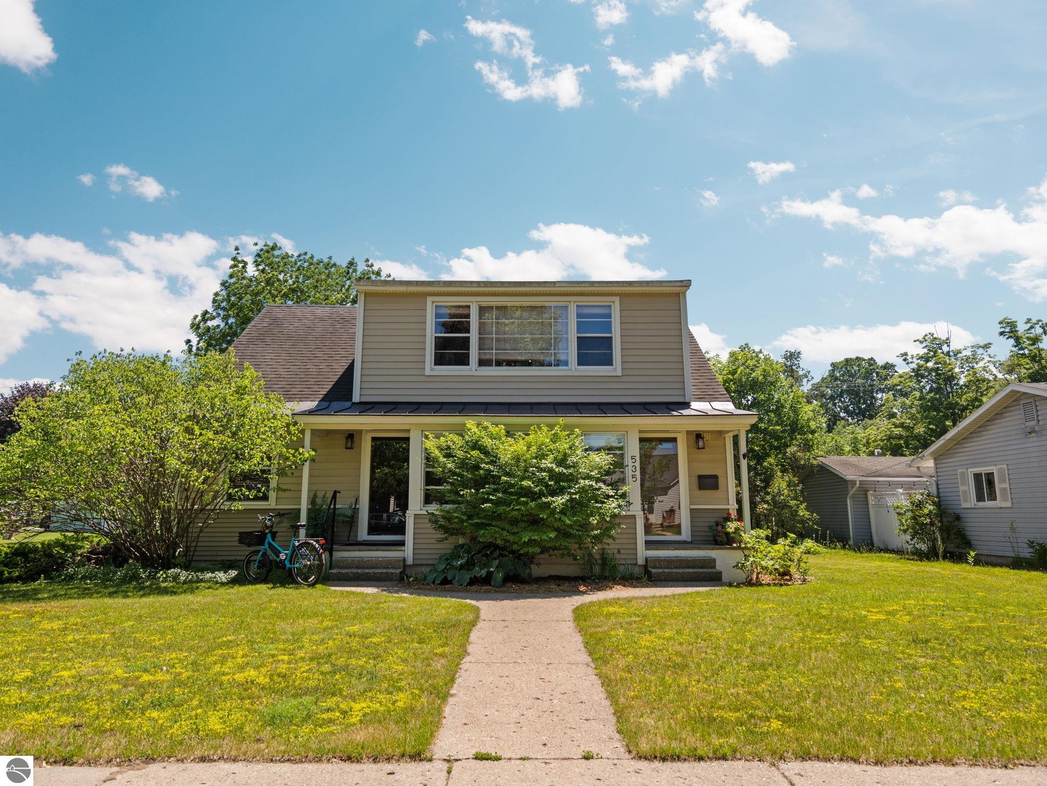 535 W Twelfth Street
