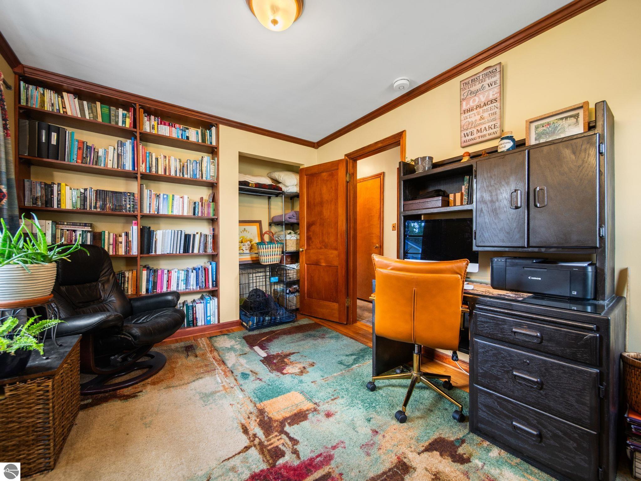 535 W Twelfth Street