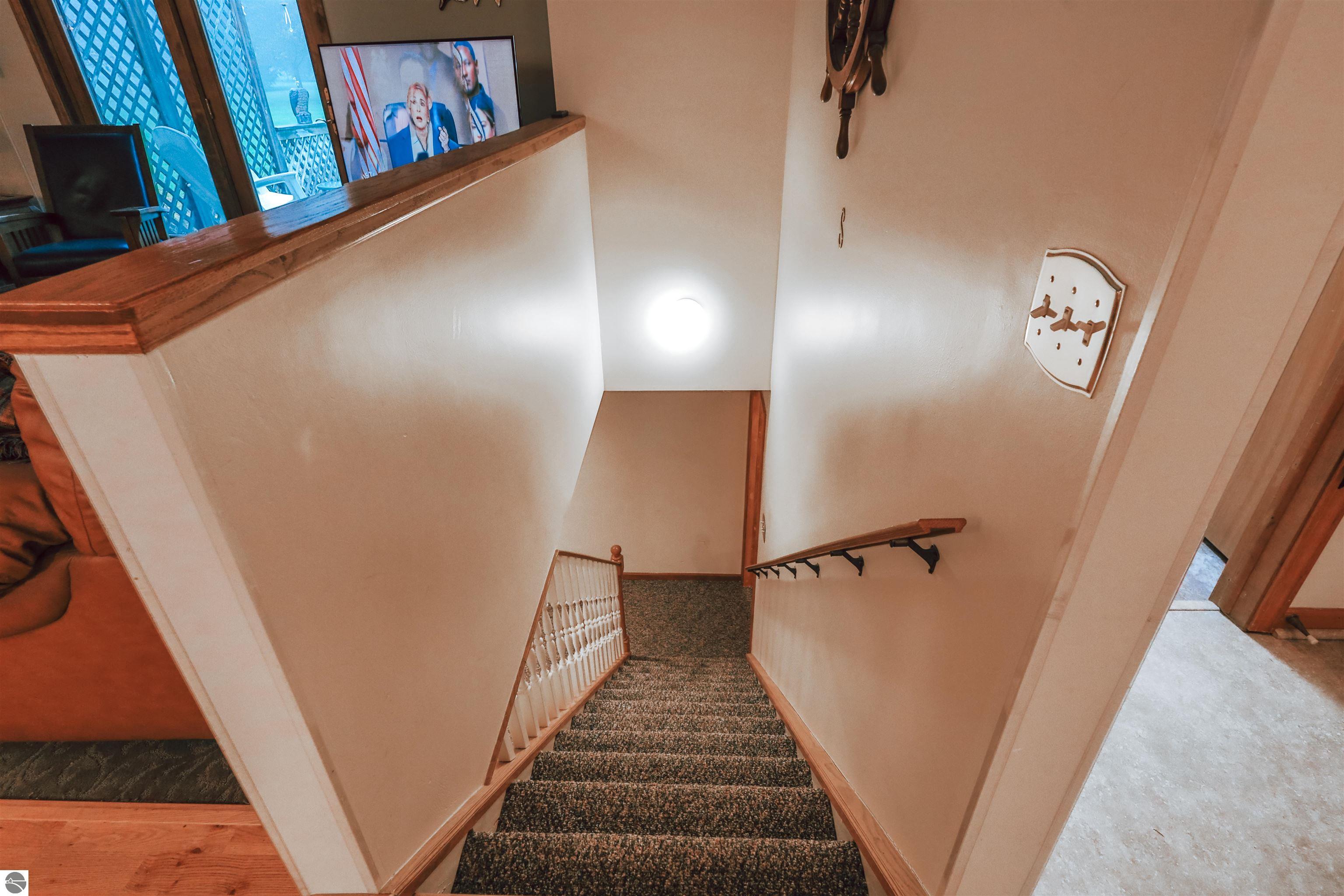 13686 Hedeen Drive