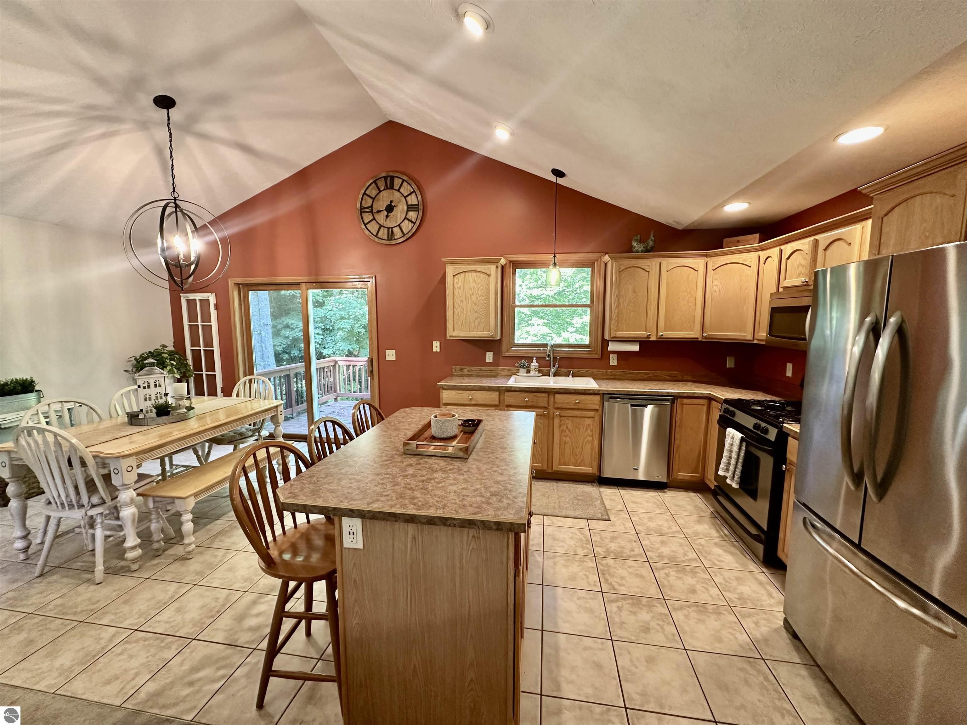 8500 Bent Pine Drive