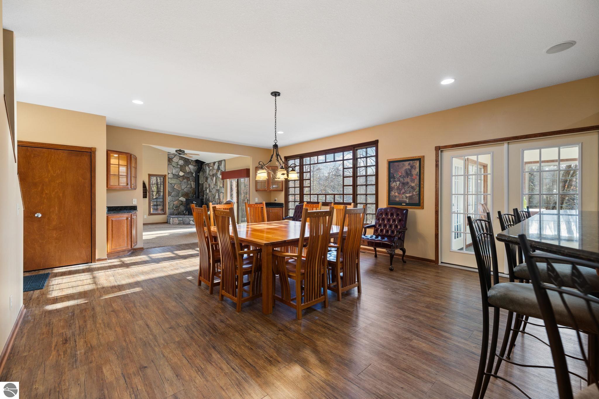 15445 Holly Drive