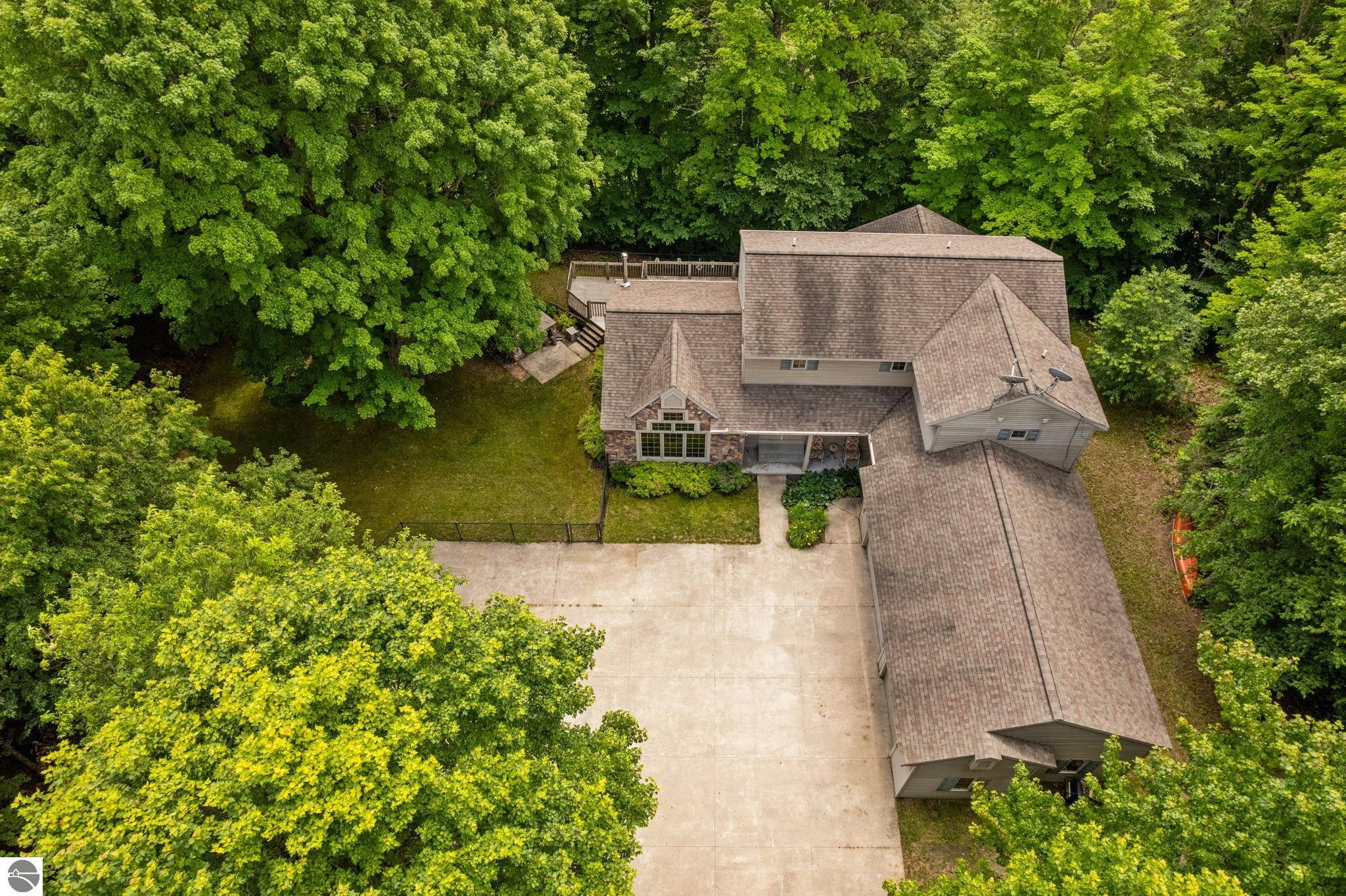 15445 Holly Drive