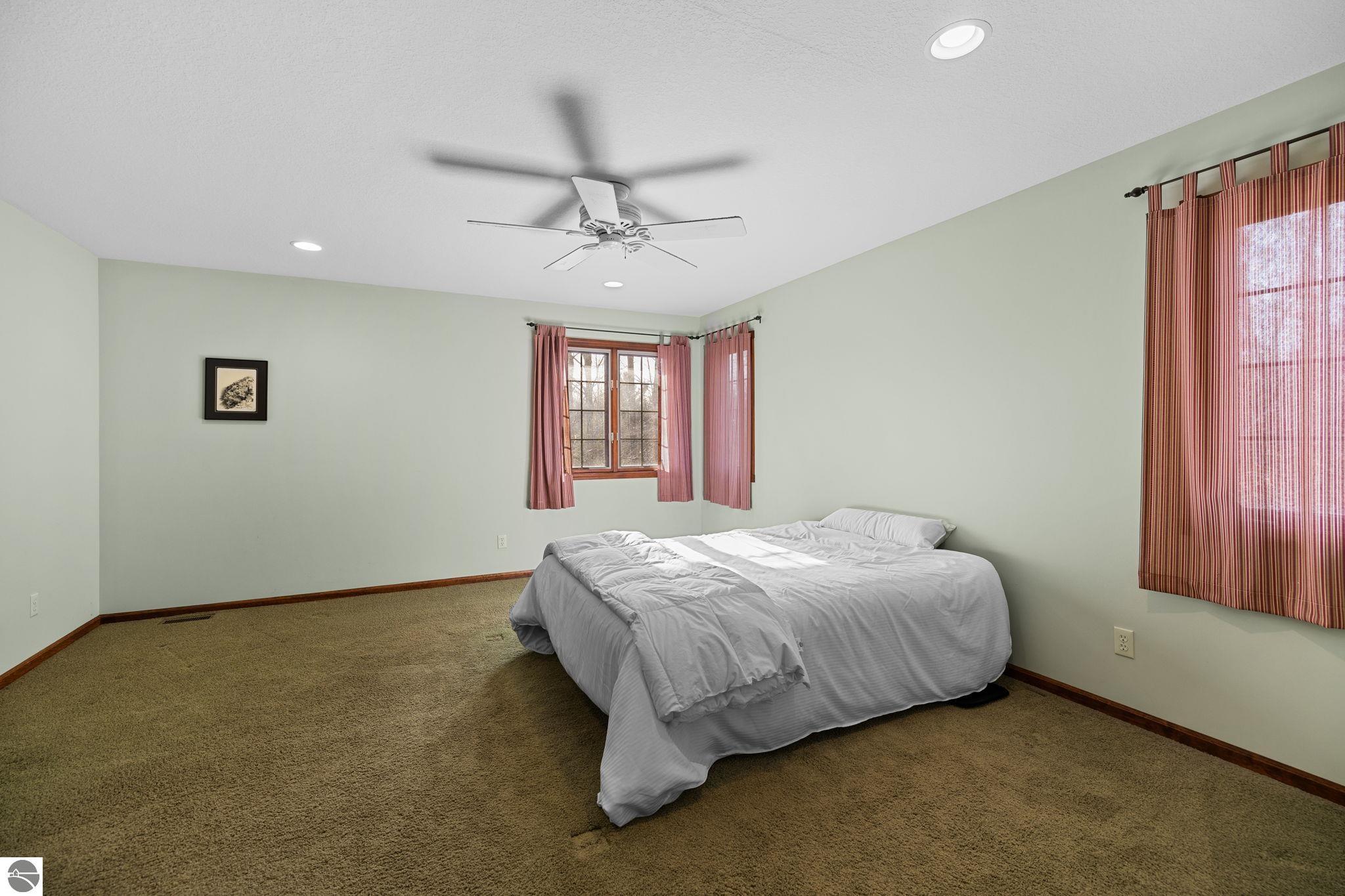 15445 Holly Drive