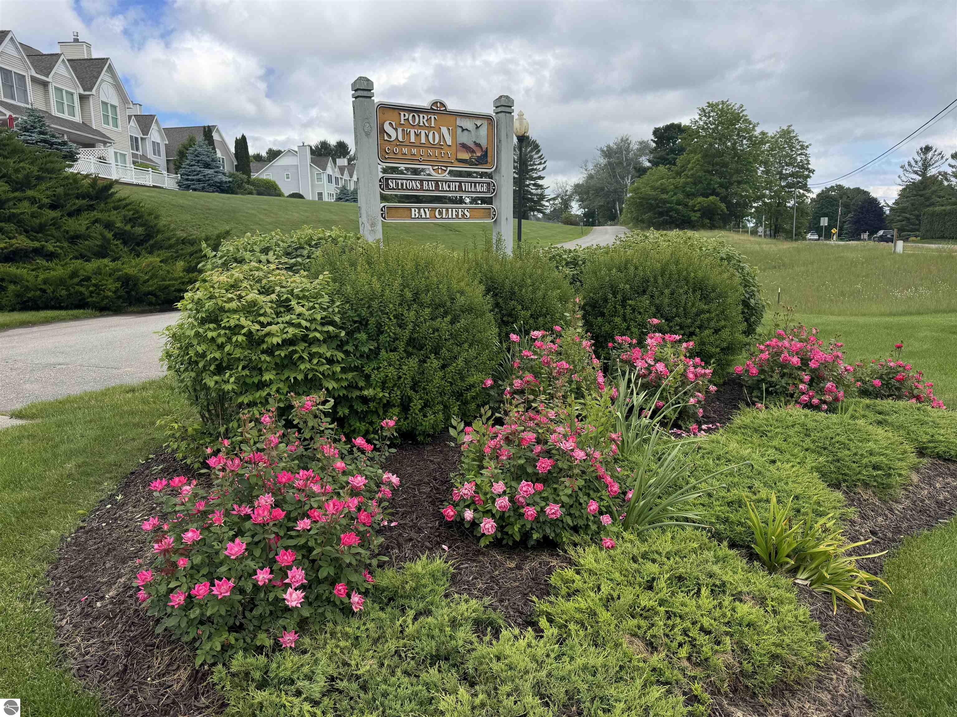 723 N Apple Tree Drive # 18