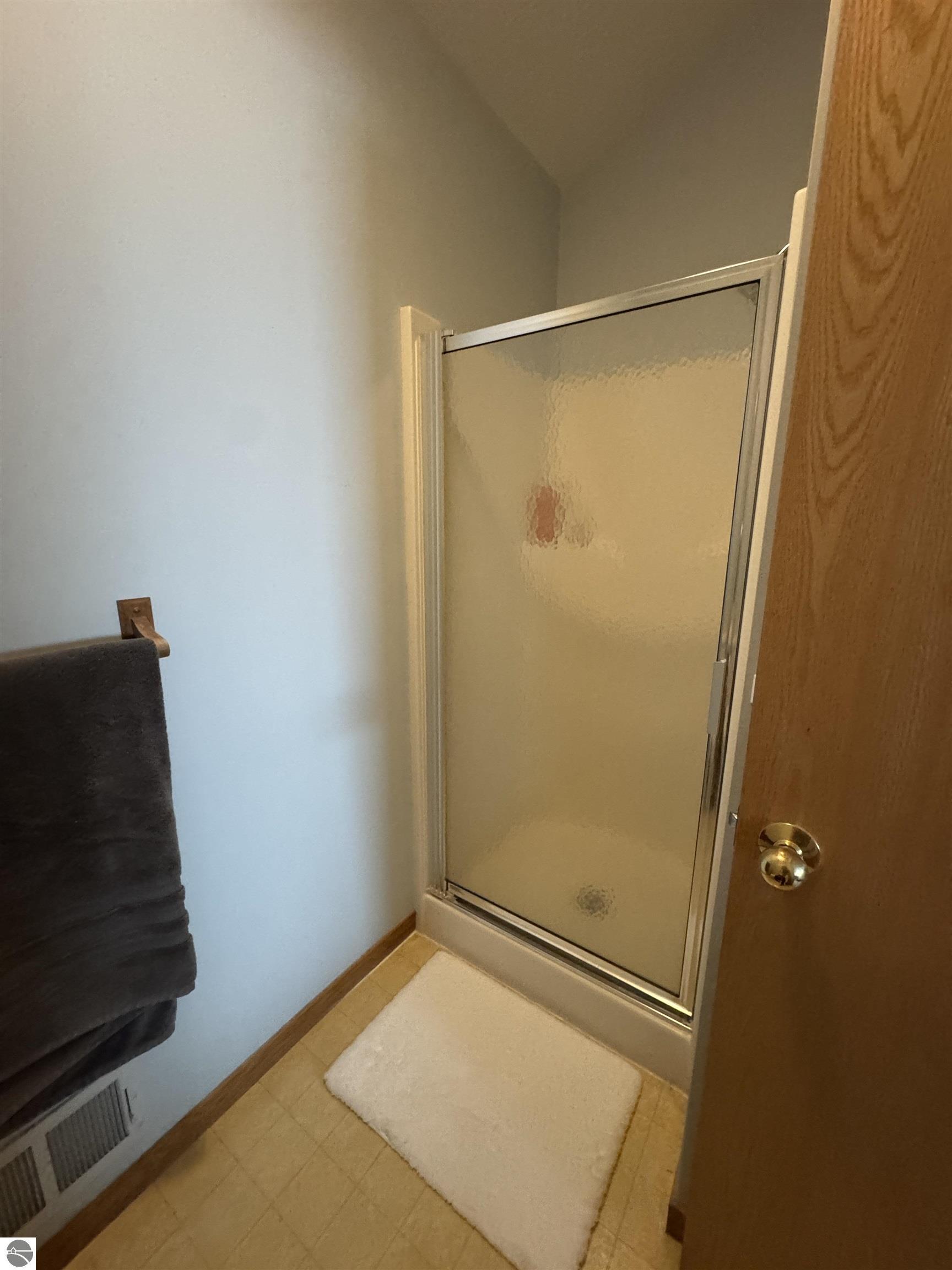 723 N Apple Tree Drive # 18