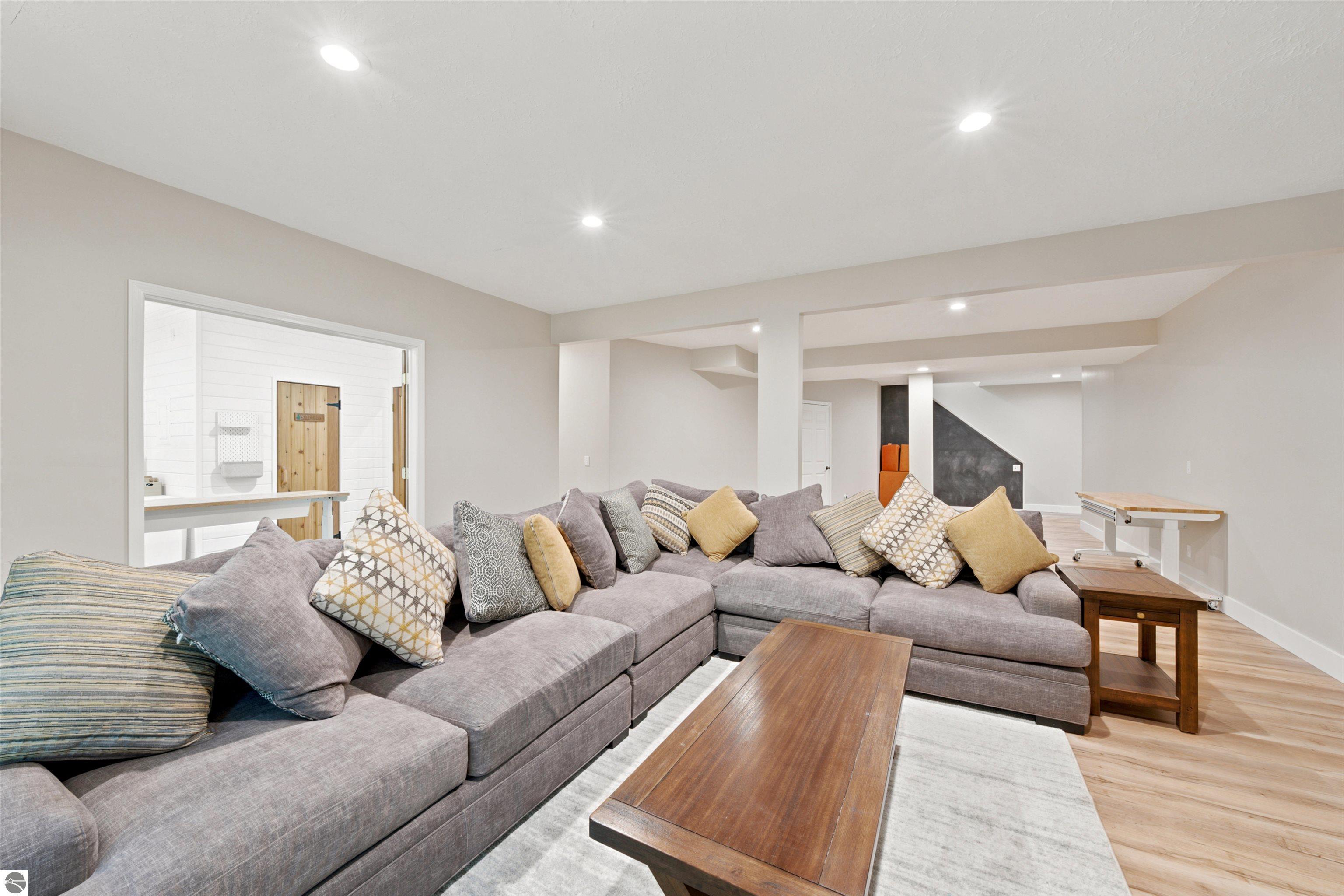 3569 Kennedy Place