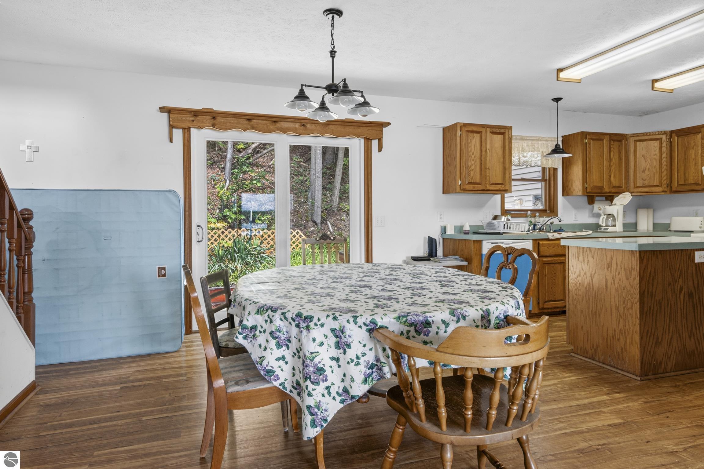 16043 Wagner Road
