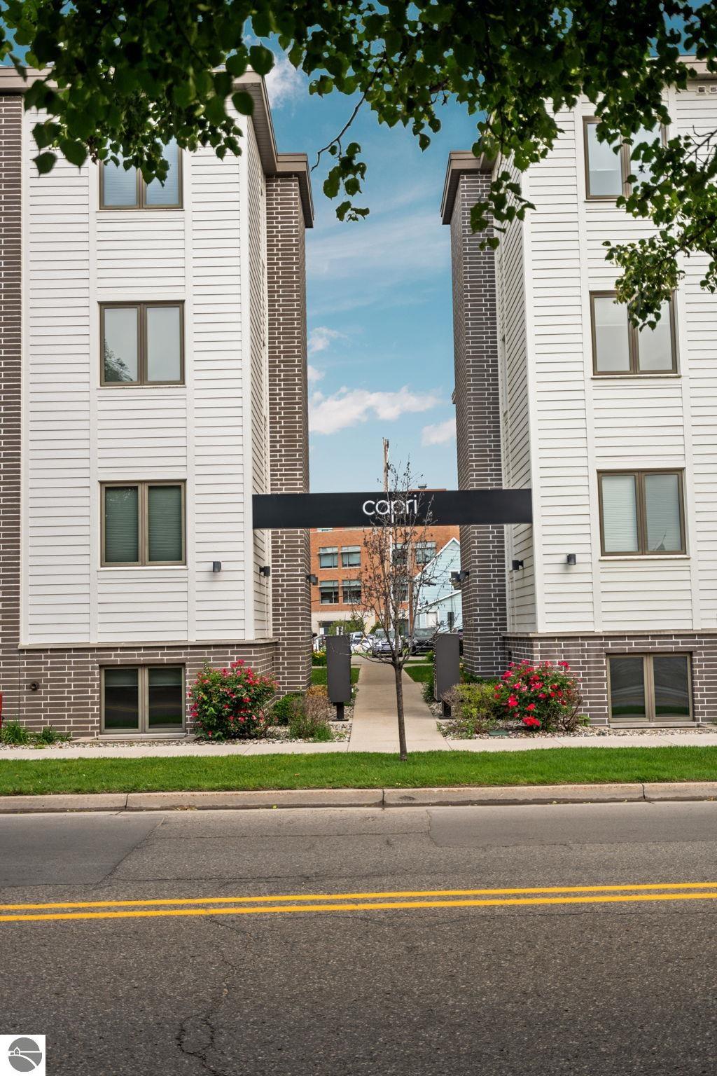 139 E Eighth Street # 107