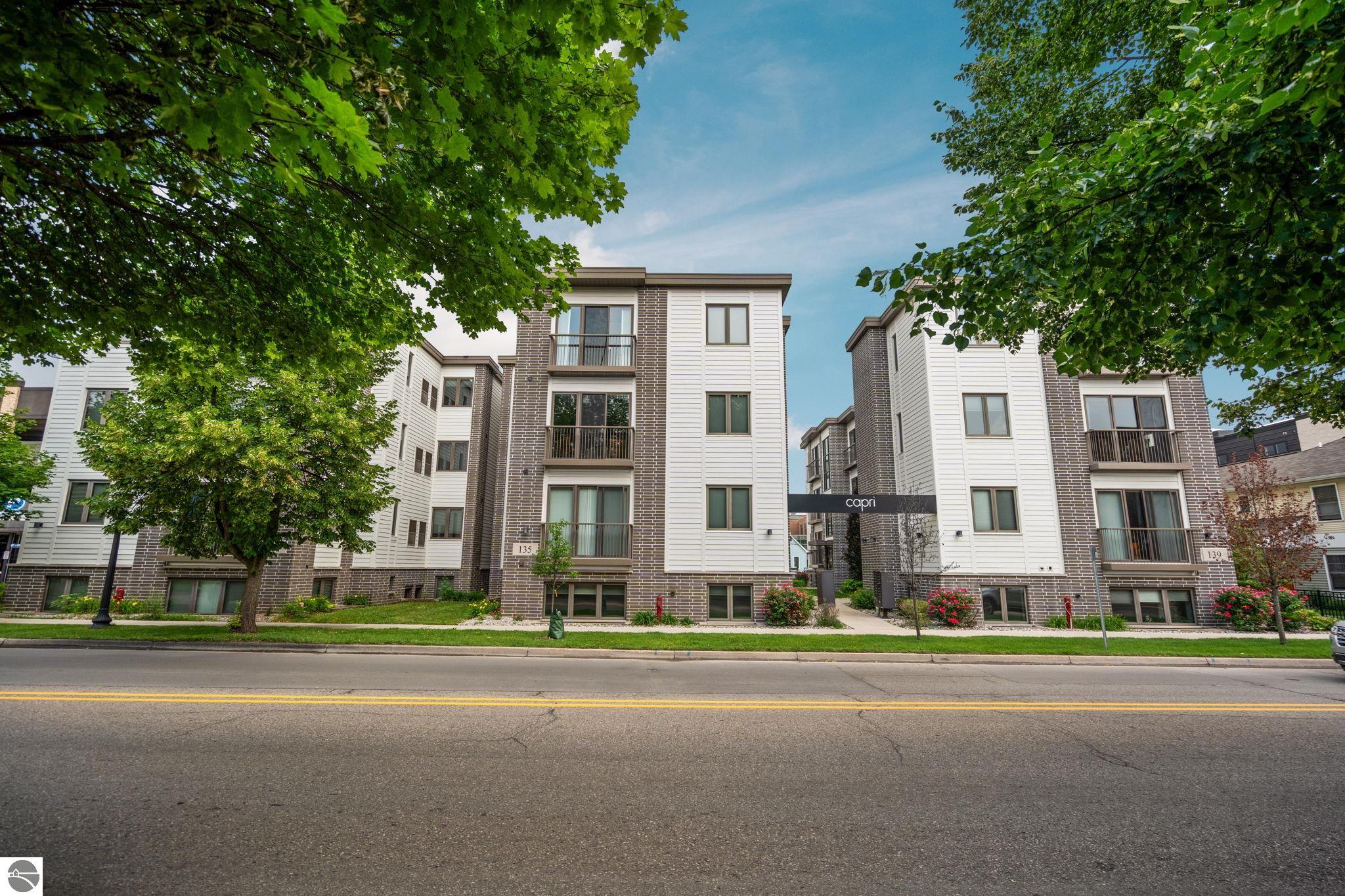 139 E Eighth Street # 107