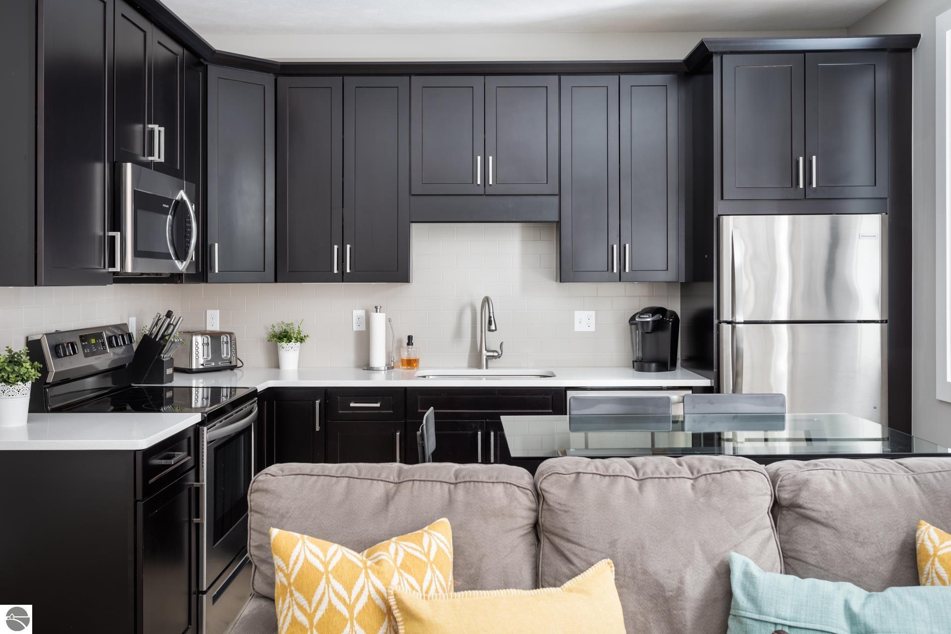 139 E Eighth Street # 107