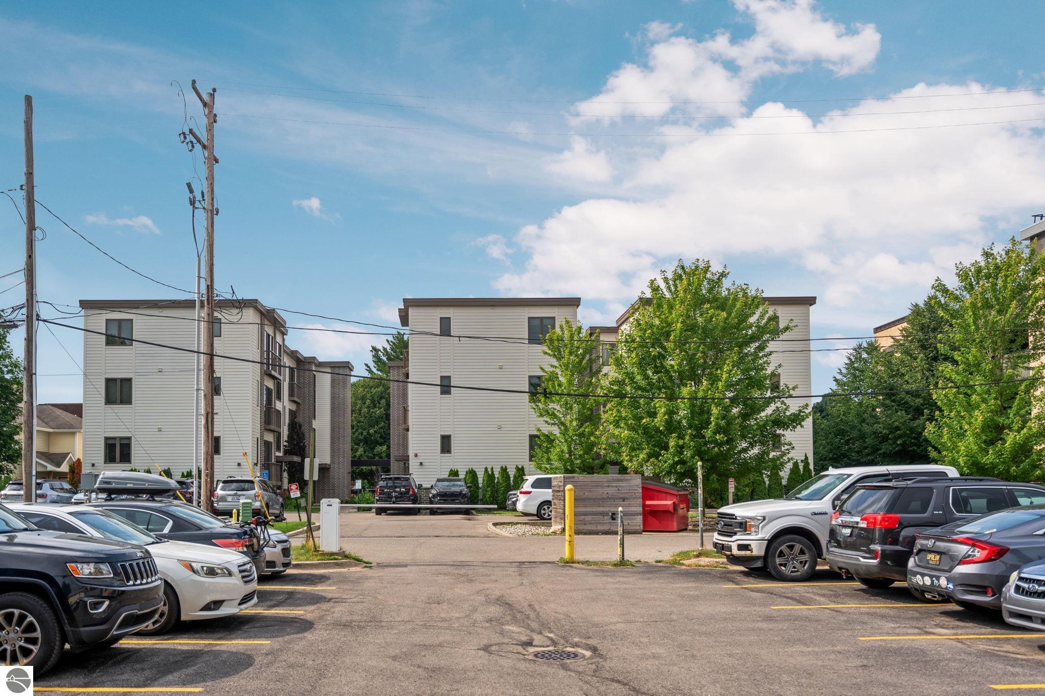 139 E Eighth Street # 107