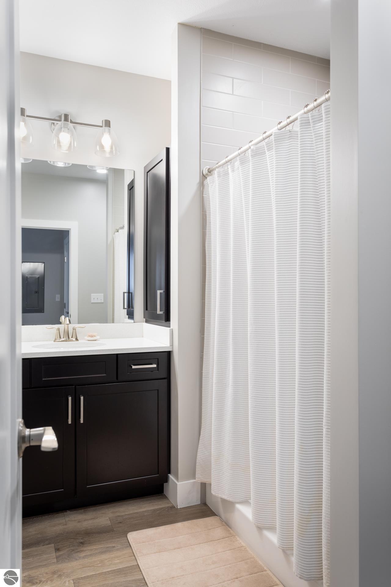 139 E Eighth Street # 107