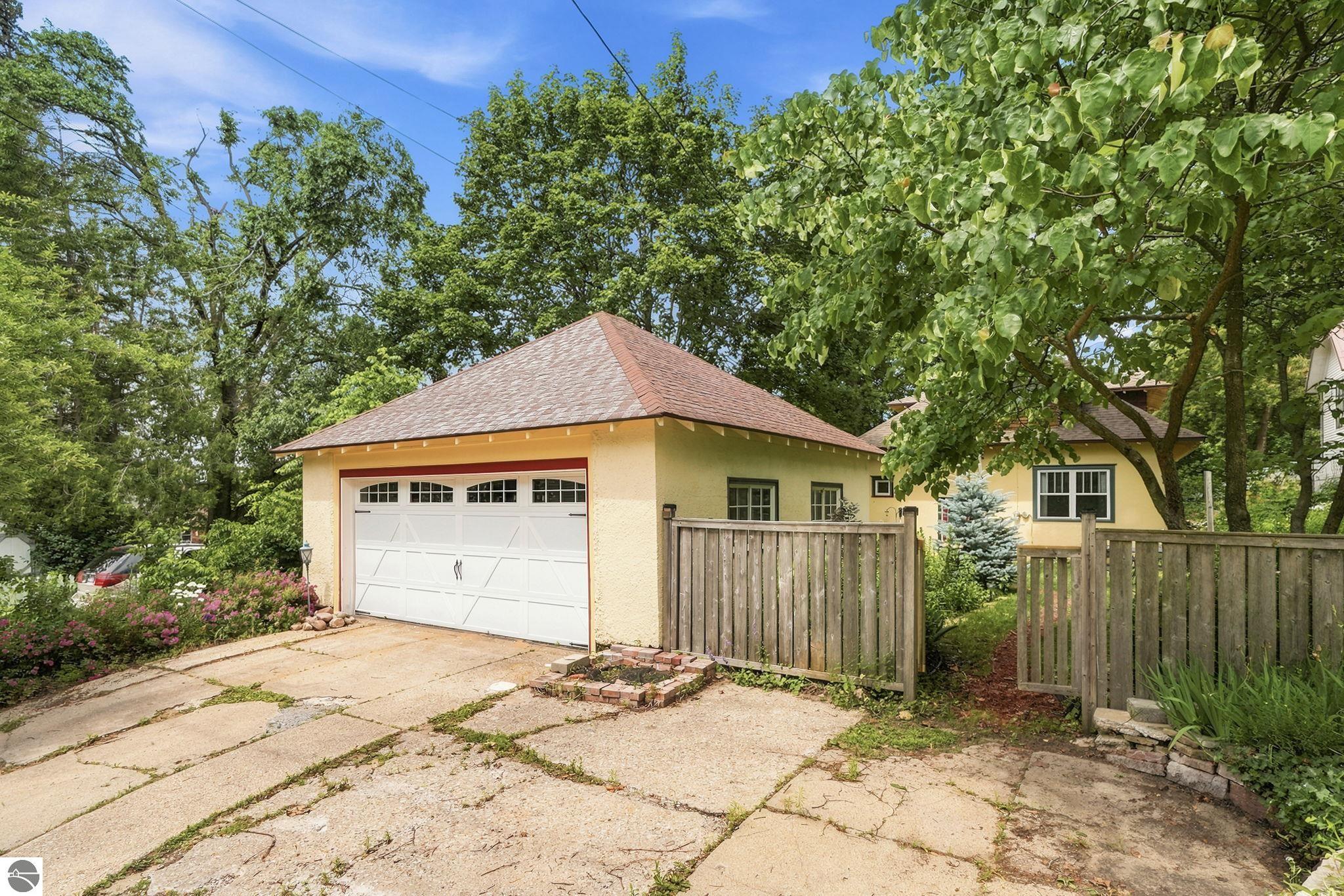 304 Stimson Street