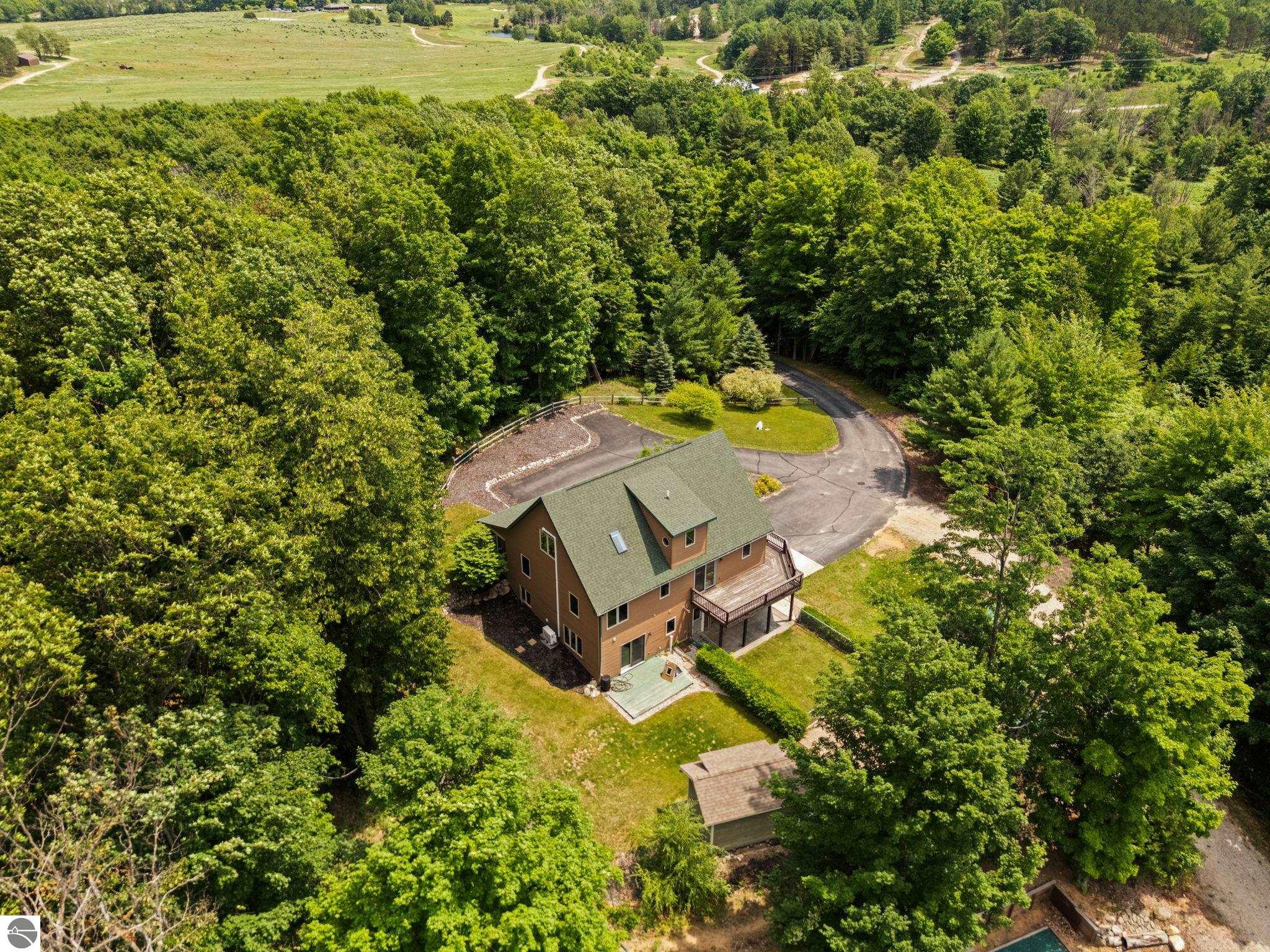 5265 Bates