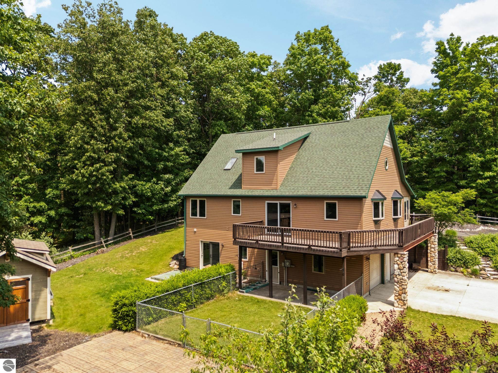 5265 Bates