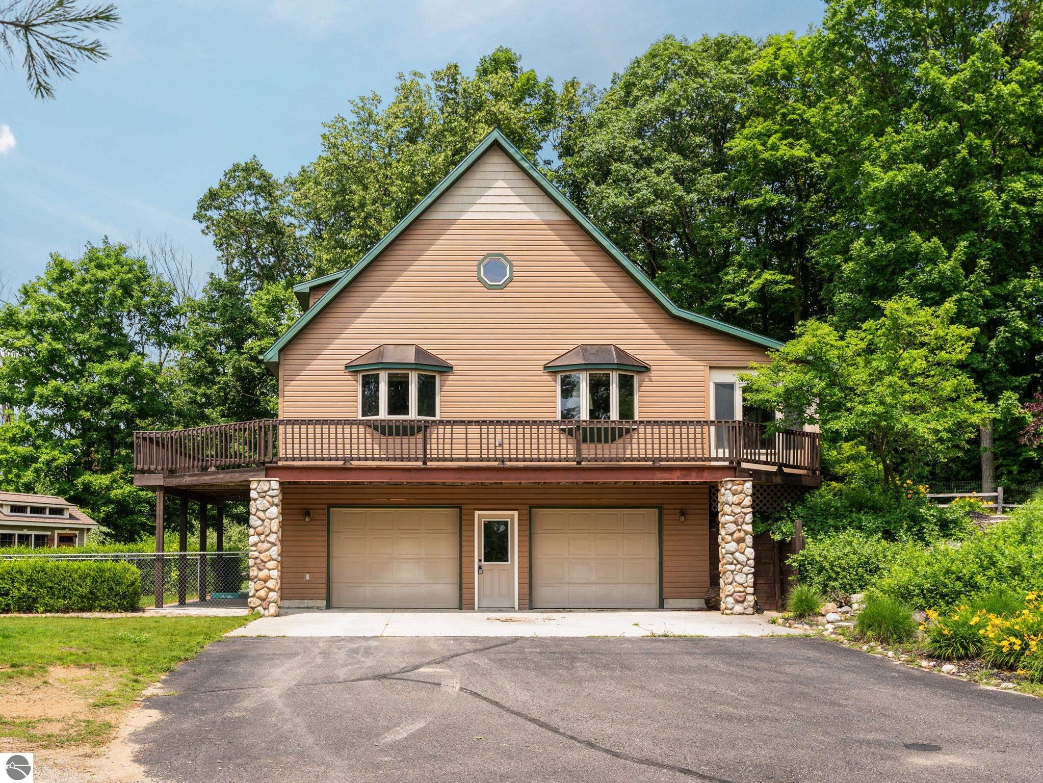 5265 Bates