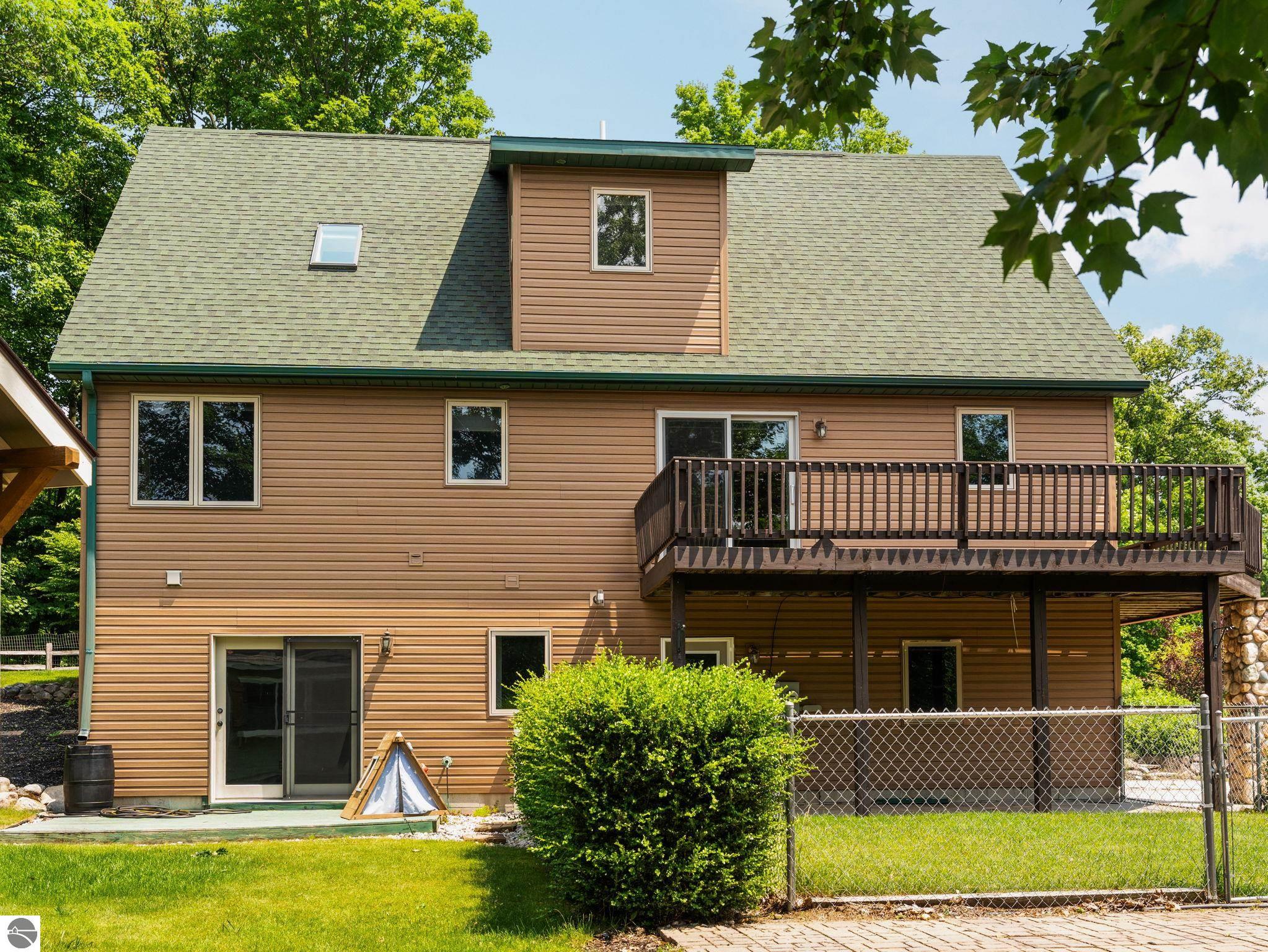 5265 Bates