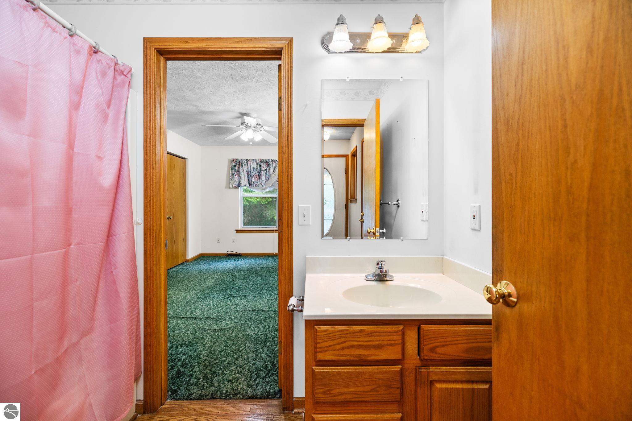 2091 Holland Circle