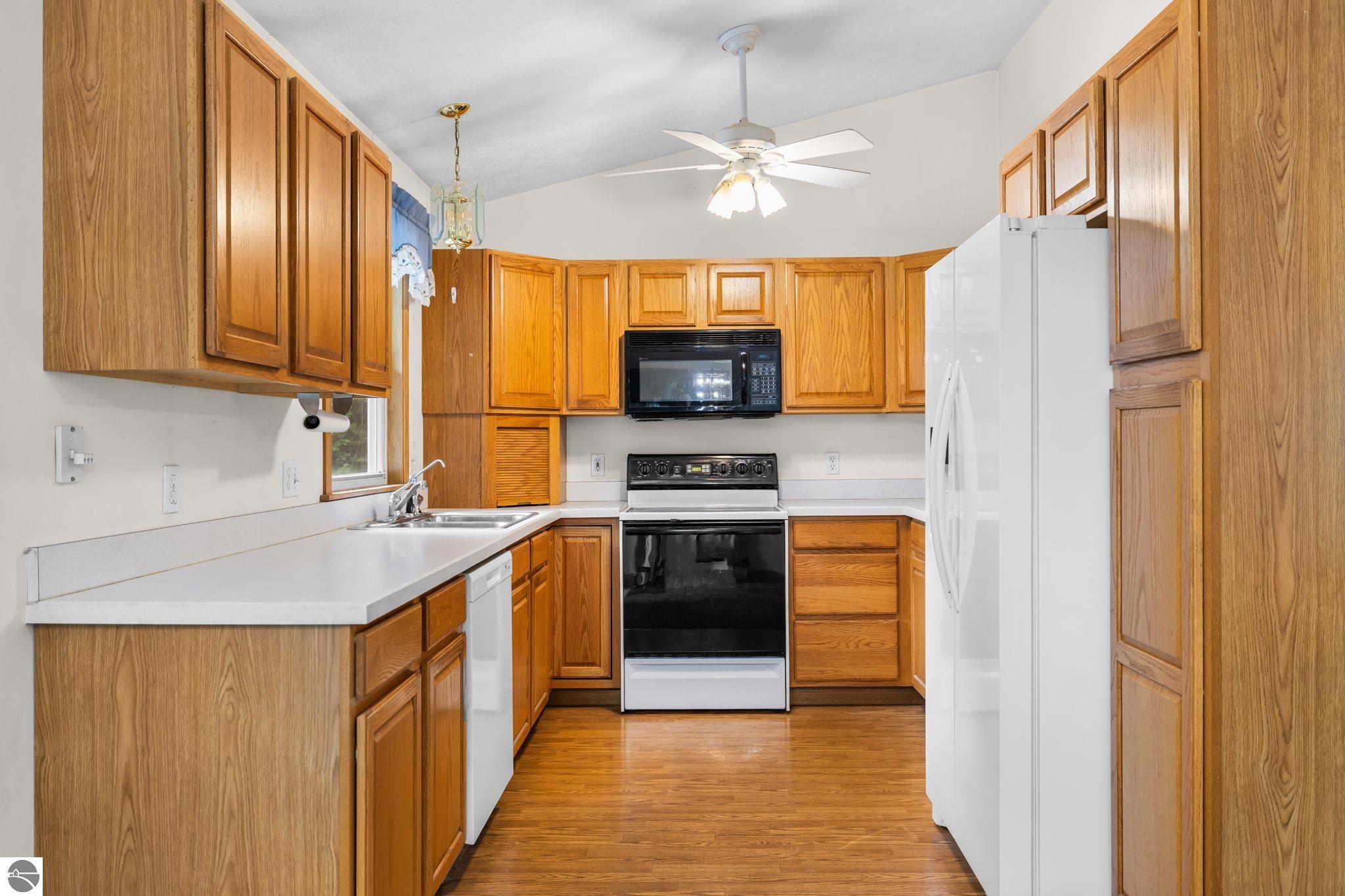 2091 Holland Circle