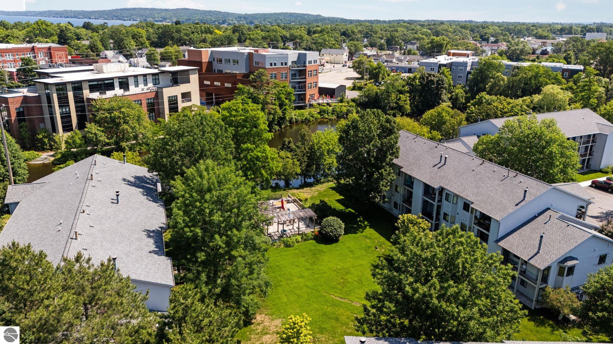 545 Riverine Drive # 201