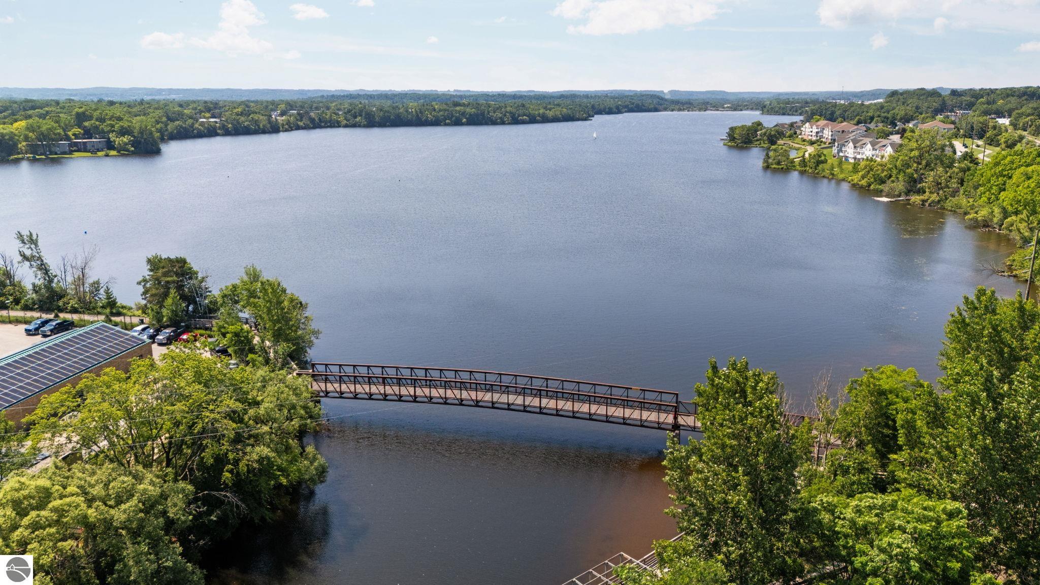 545 Riverine Drive # 201