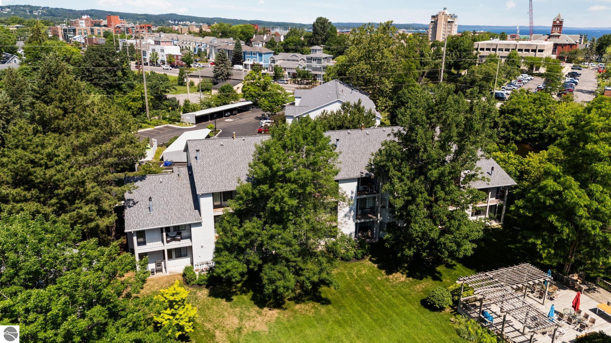 545 Riverine Drive # 201
