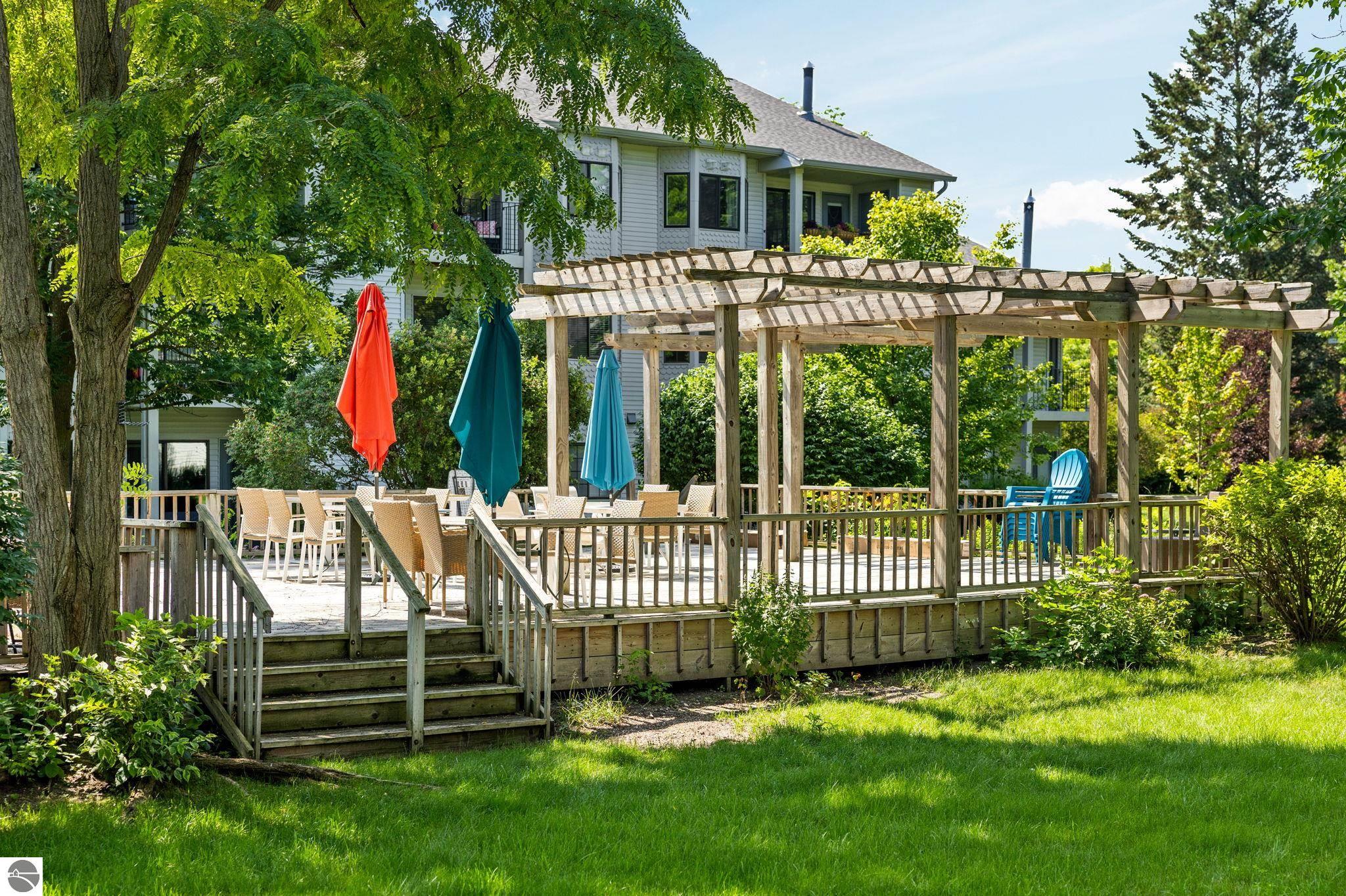 545 Riverine Drive # 201