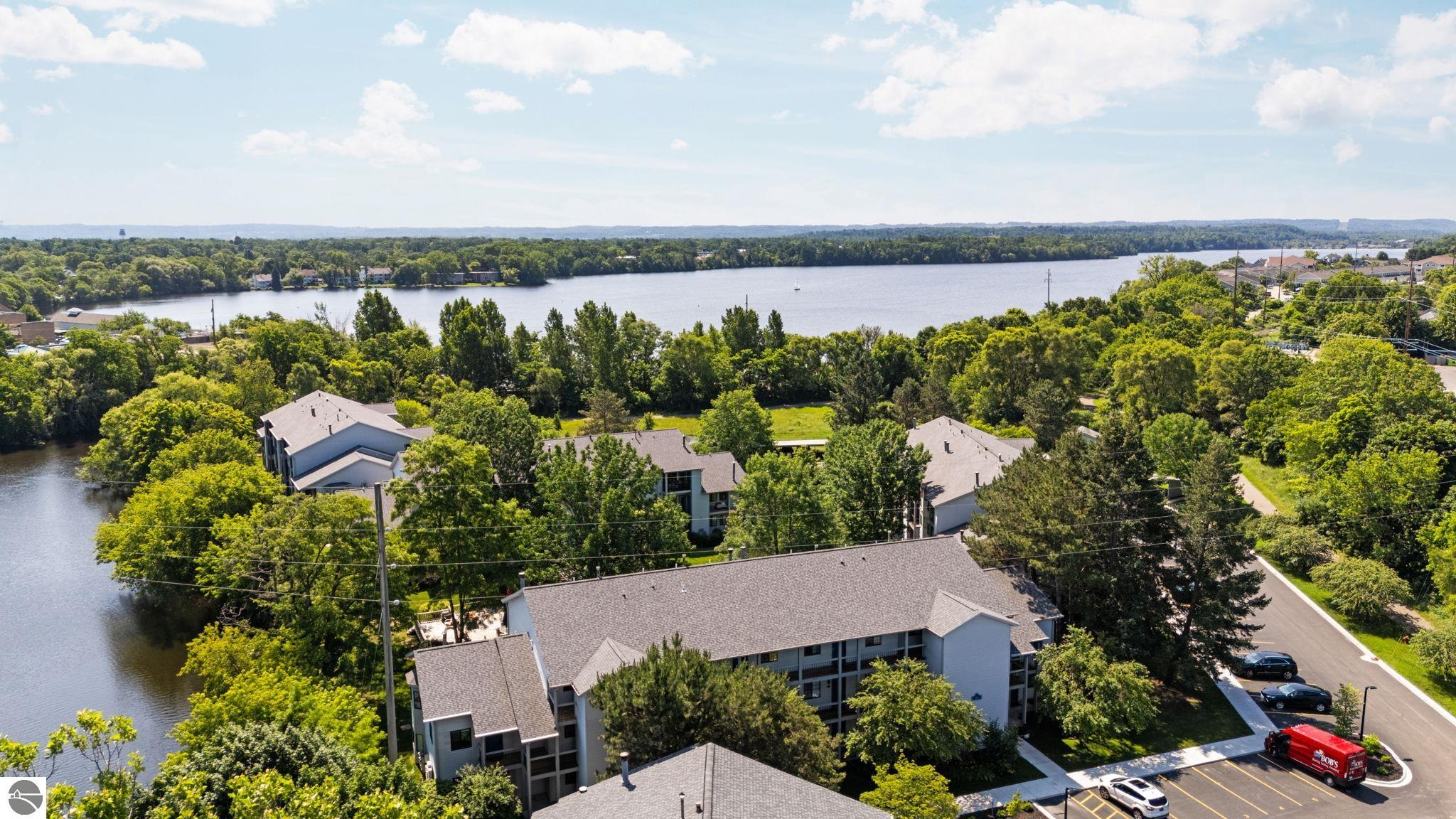 545 Riverine Drive # 201