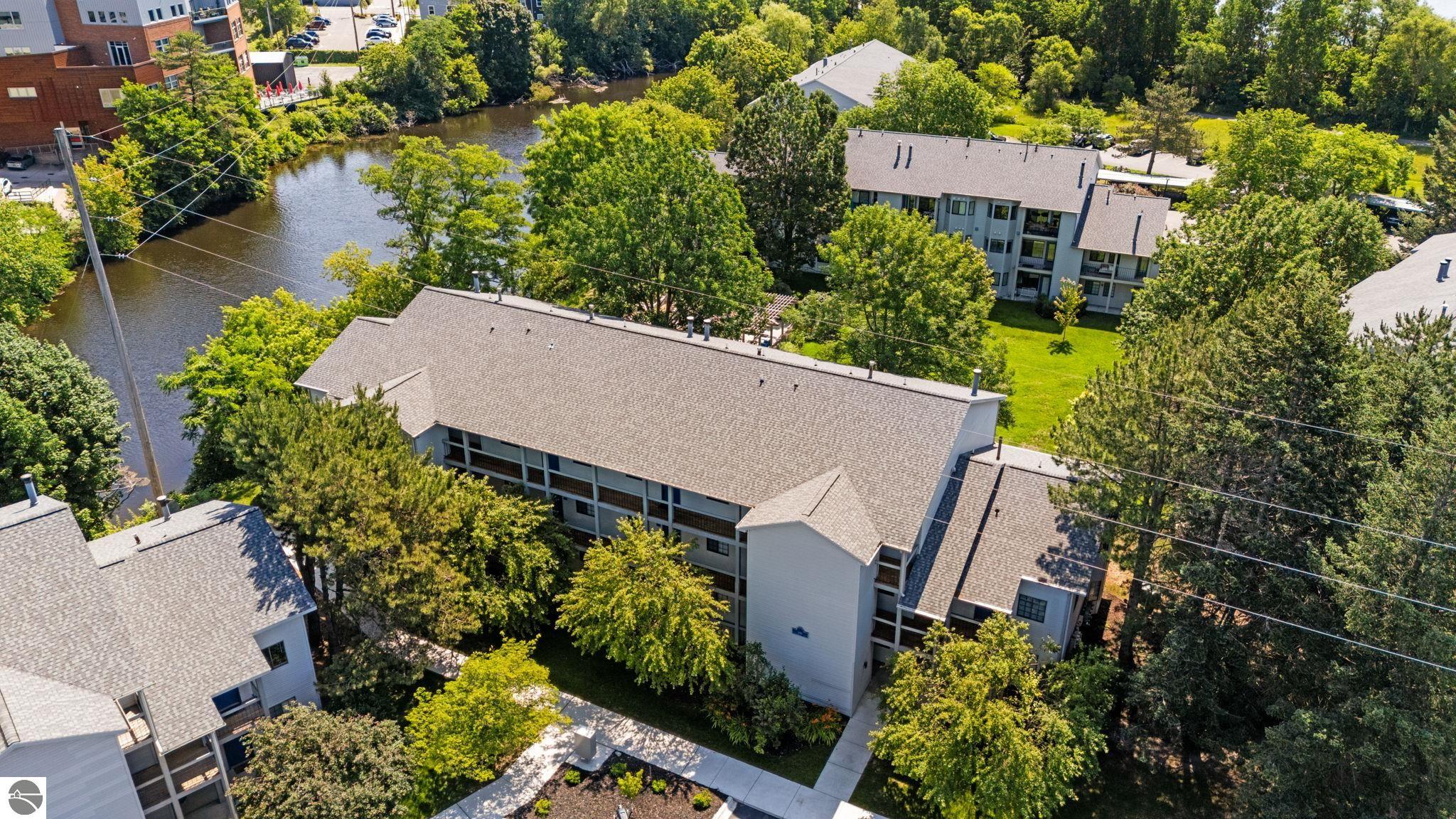 545 Riverine Drive # 201