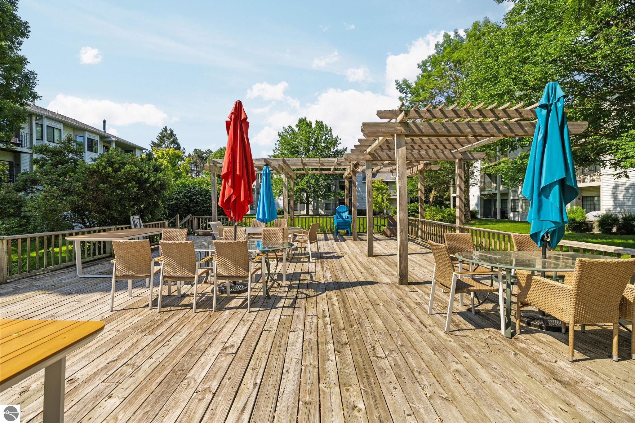 545 Riverine Drive # 201
