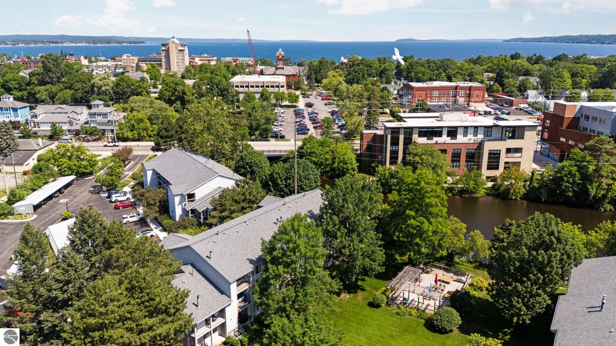 545 Riverine Drive # 201