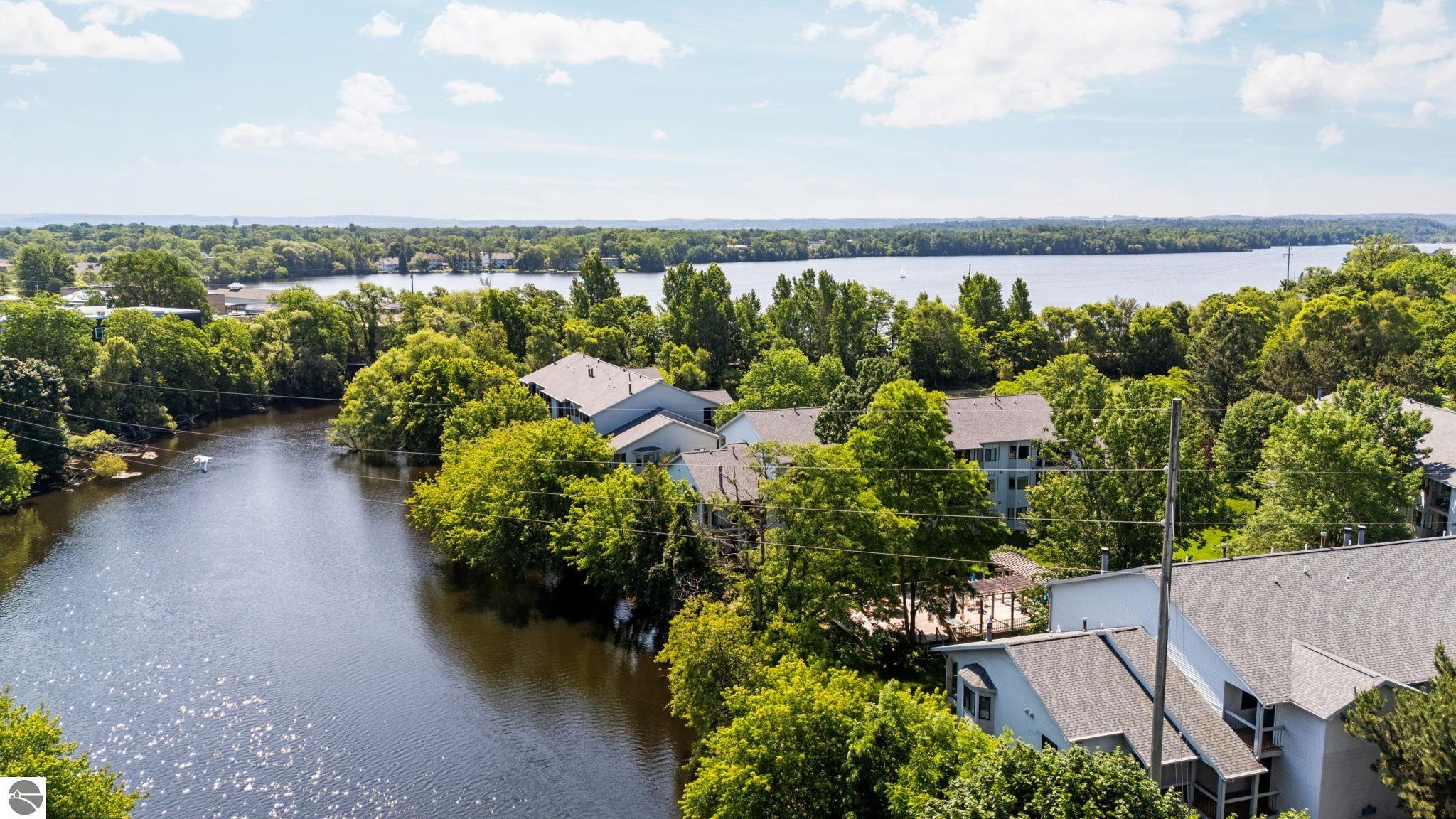 545 Riverine Drive # 201