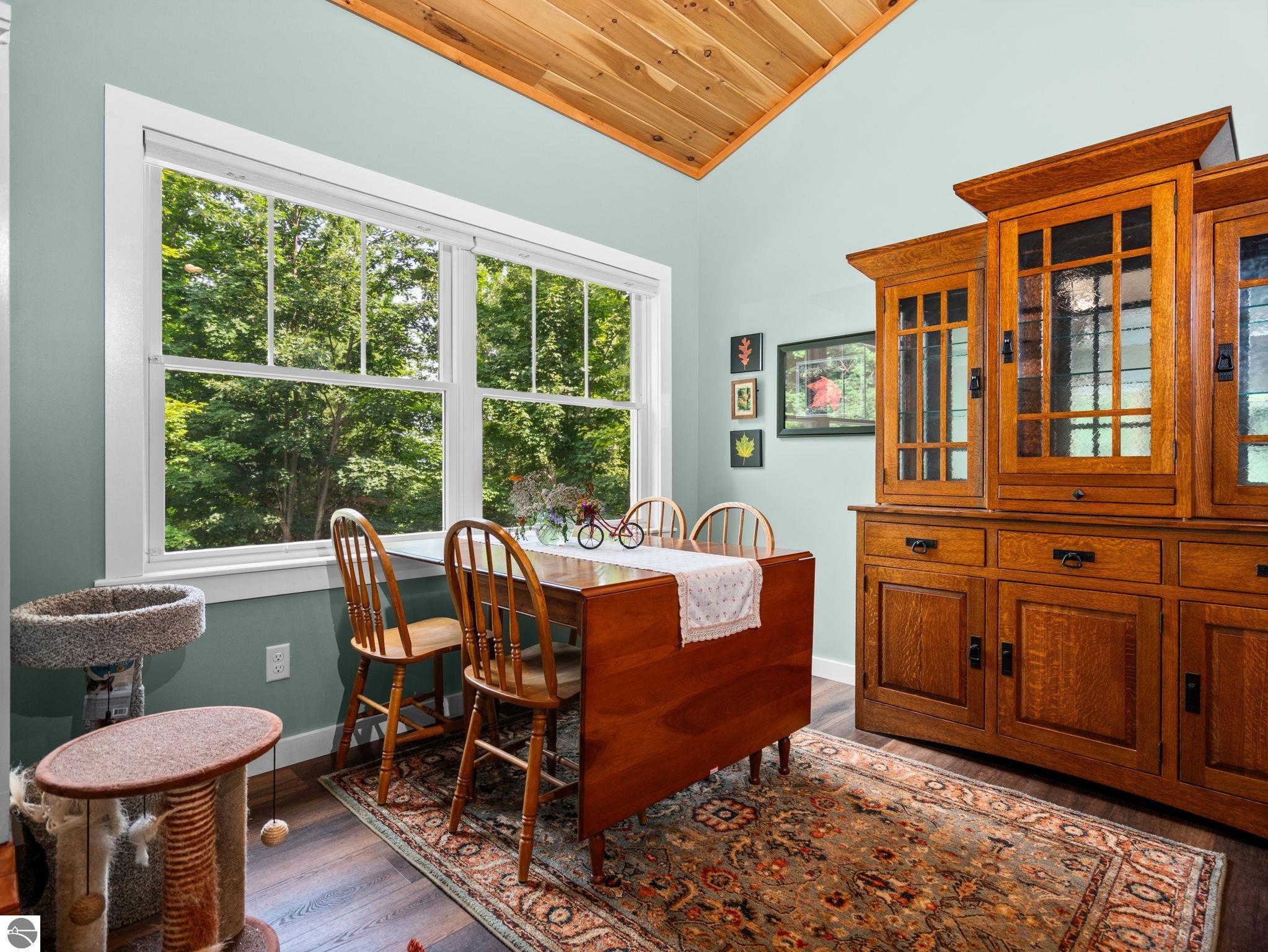 1955 Laurel Lane