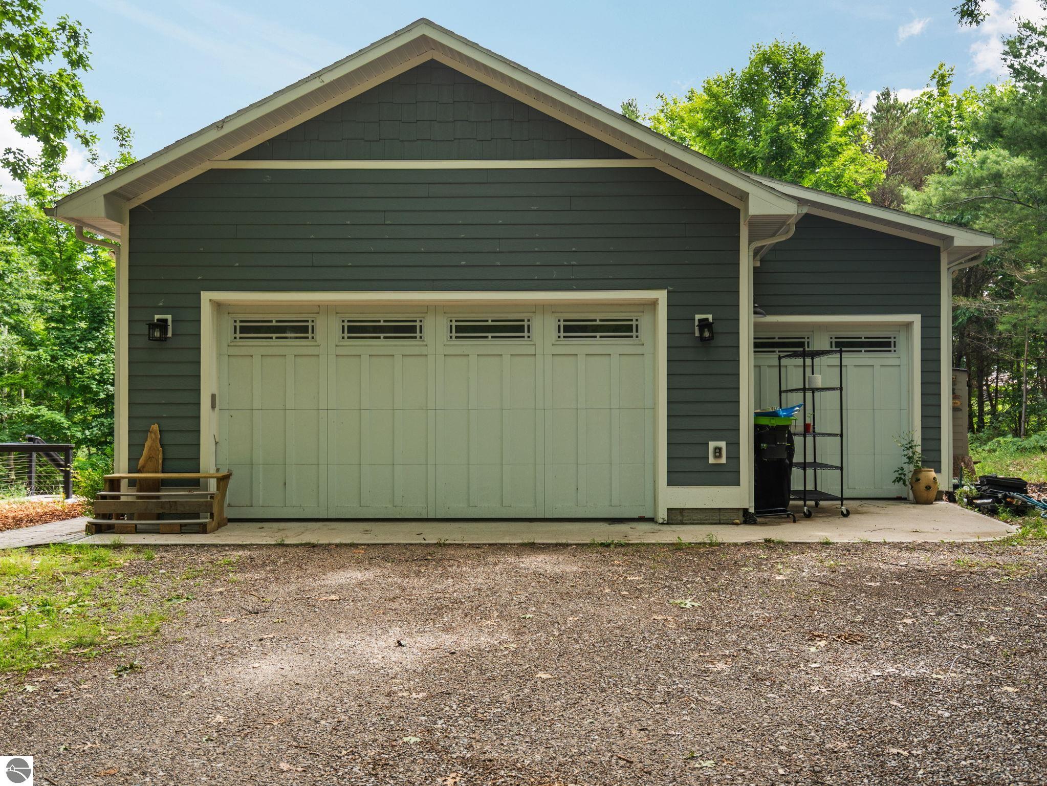 1955 Laurel Lane