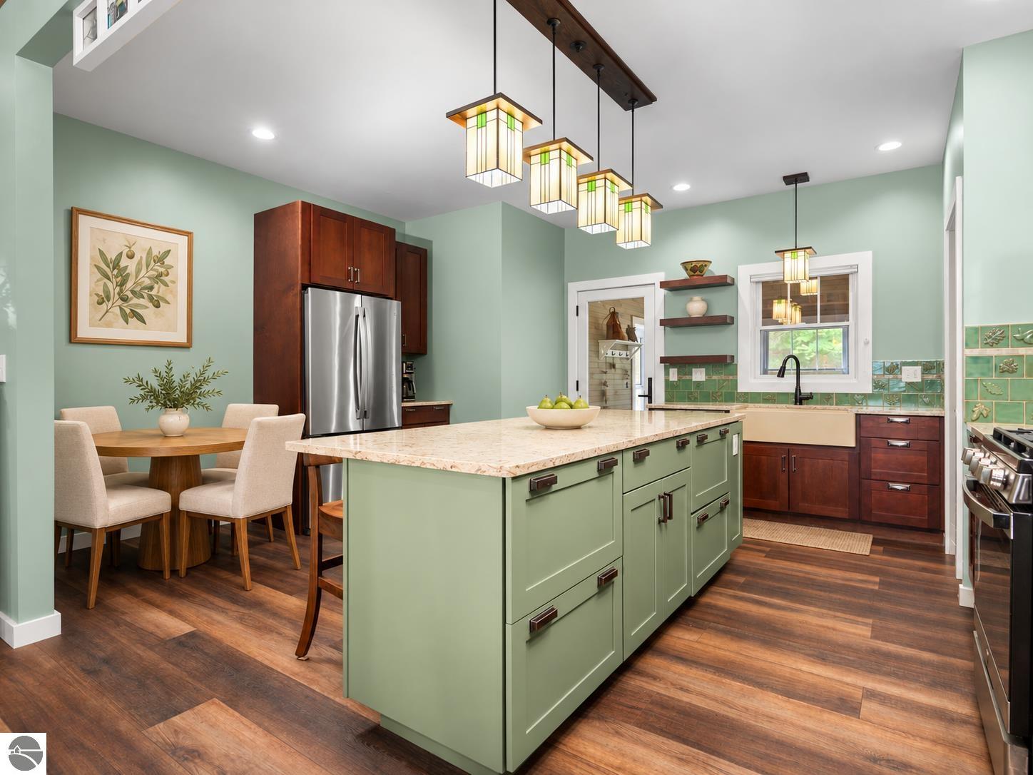 1955 Laurel Lane