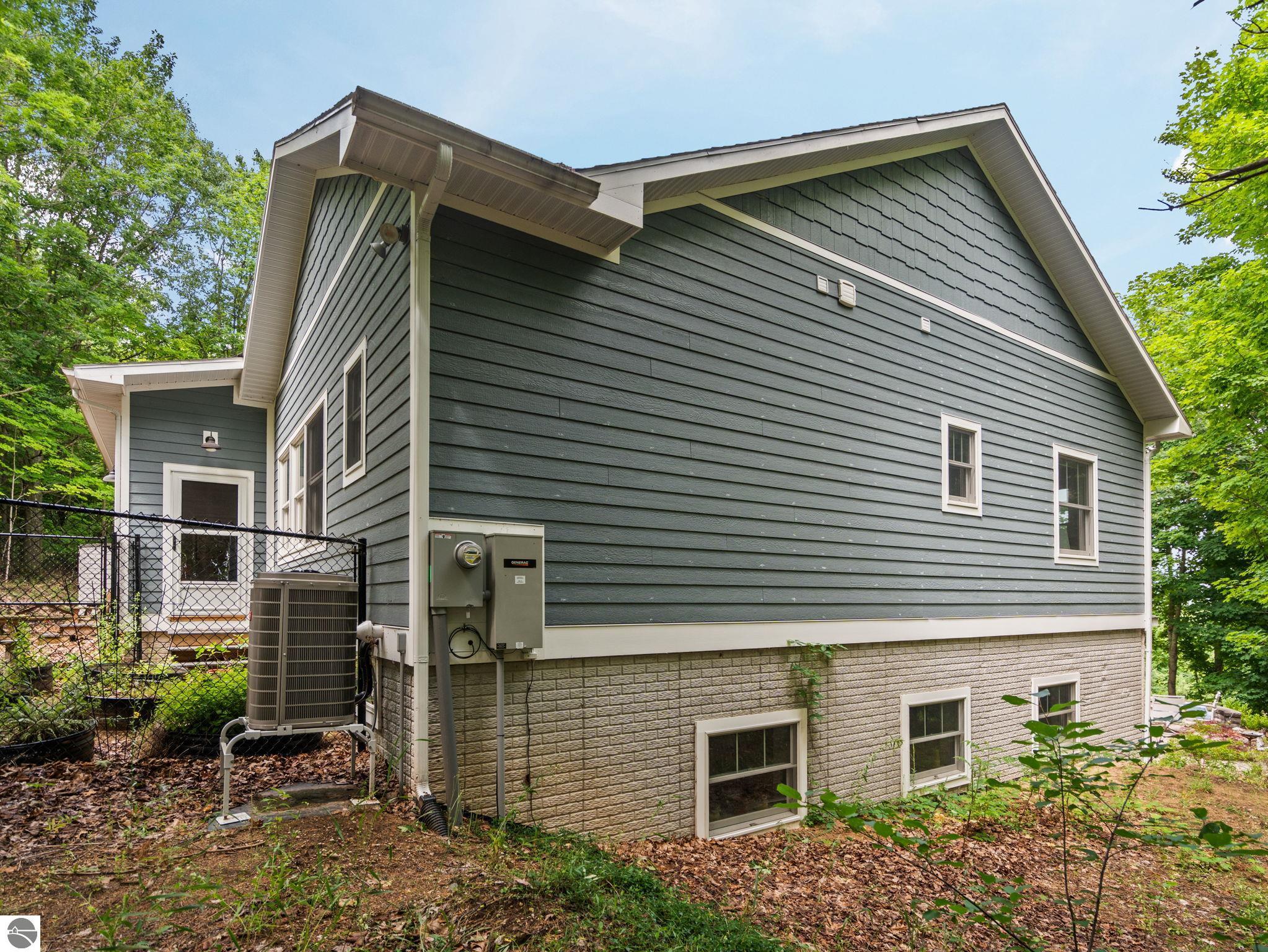 1955 Laurel Lane