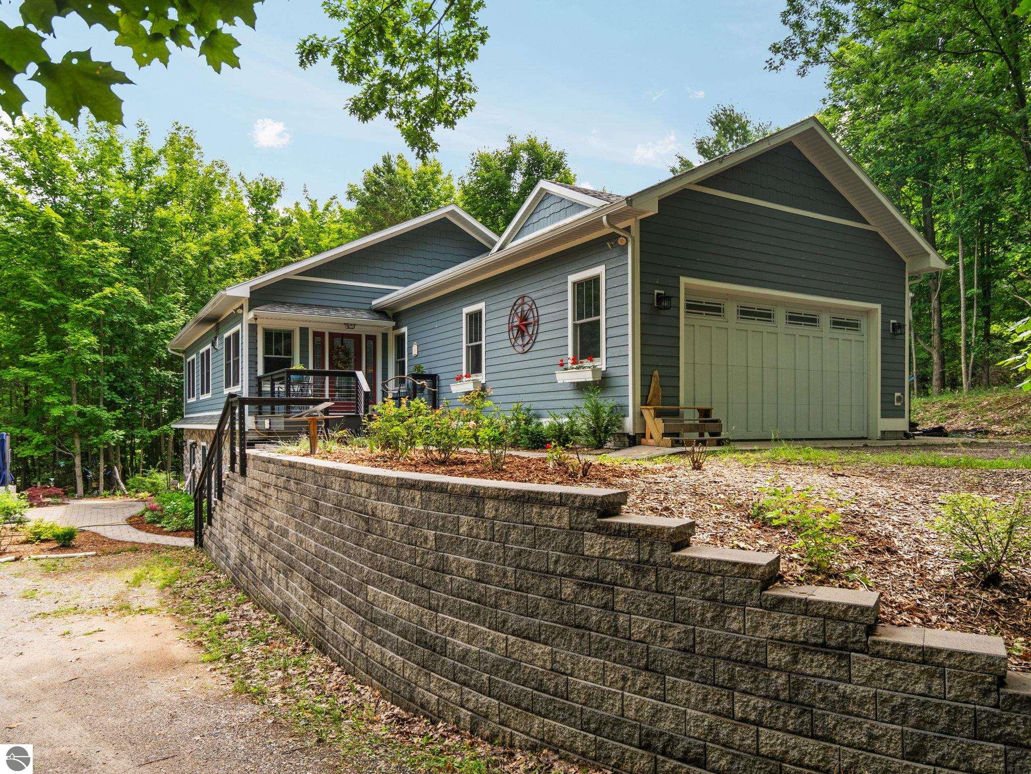 1955 Laurel Lane