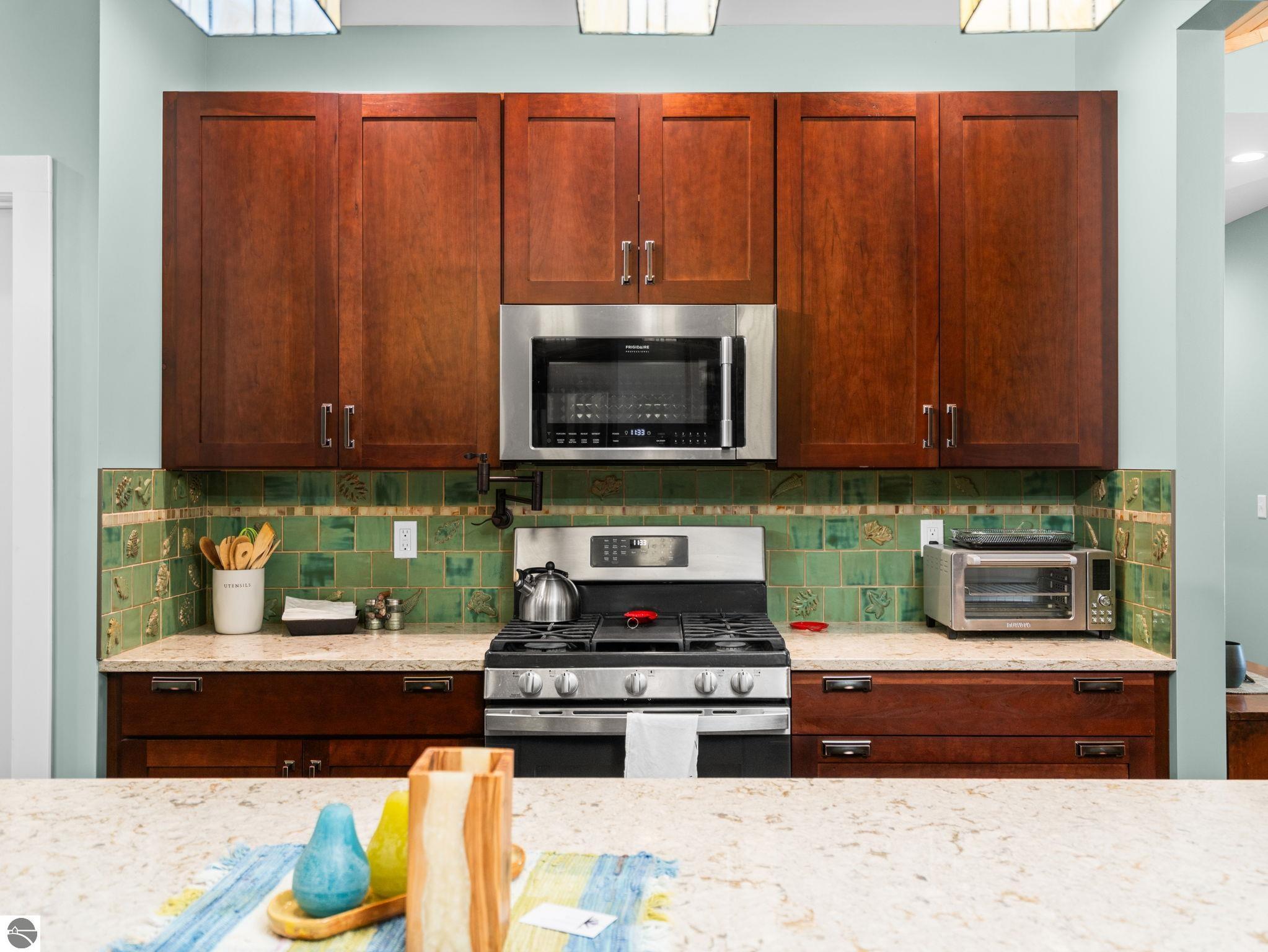 1955 Laurel Lane
