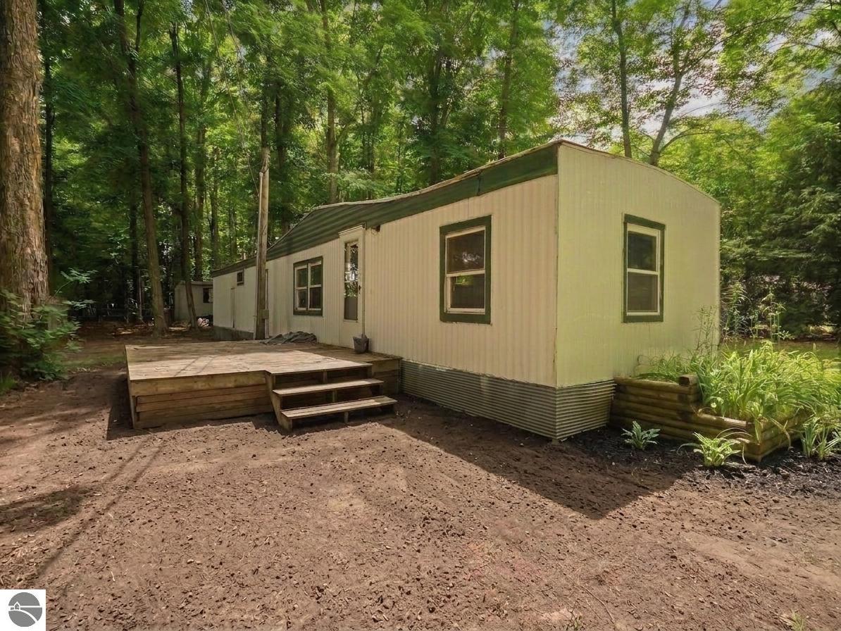 4519 E Mobile Trail