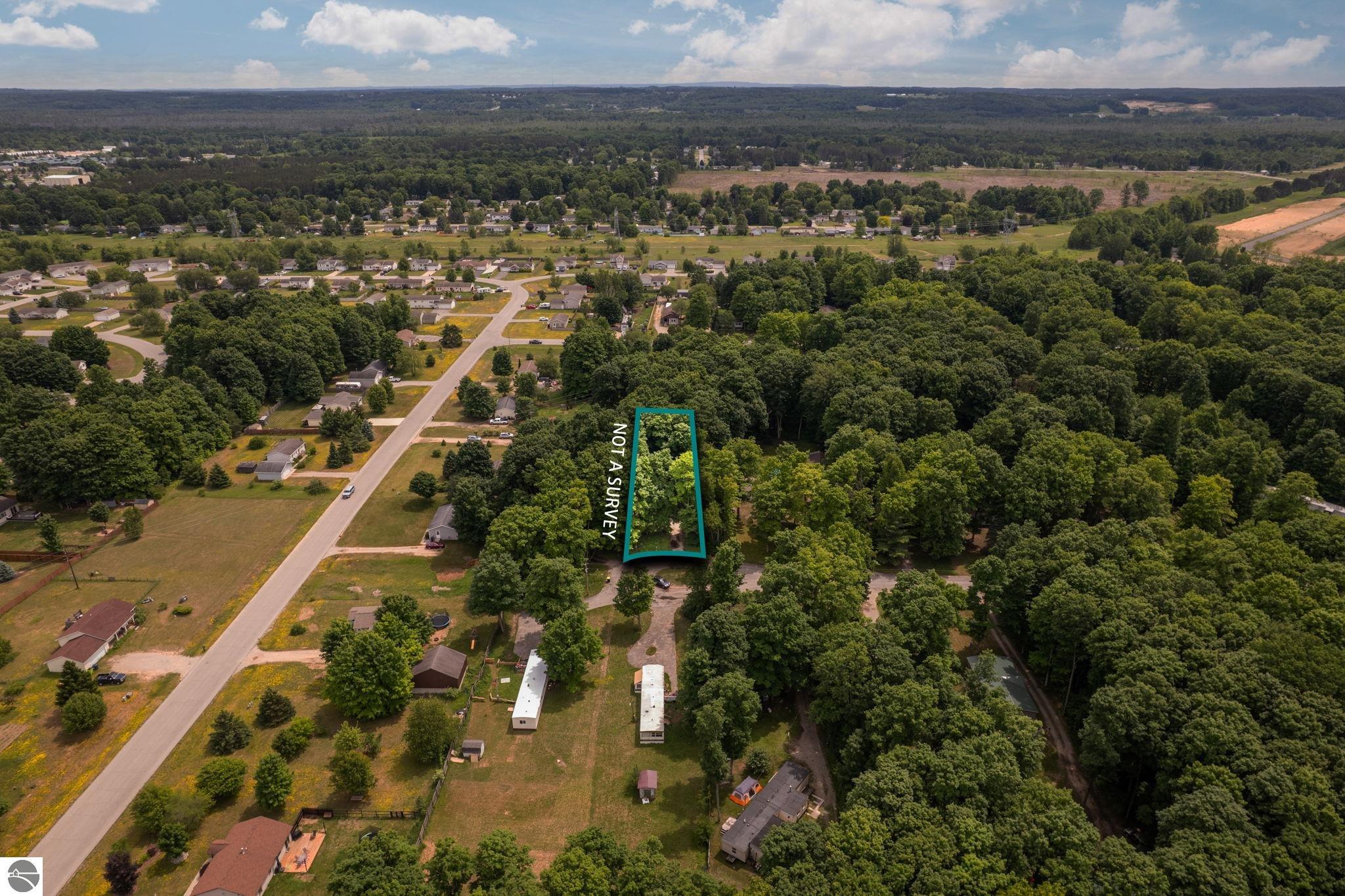 4519 E Mobile Trail